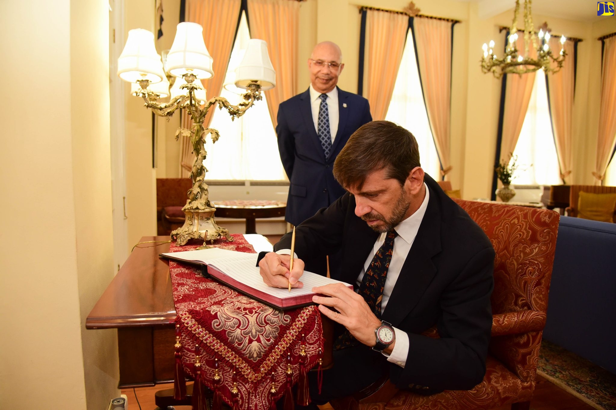 PHOTOS: GG Receives Courtesy Call from Ambassador of The Argentine Republic