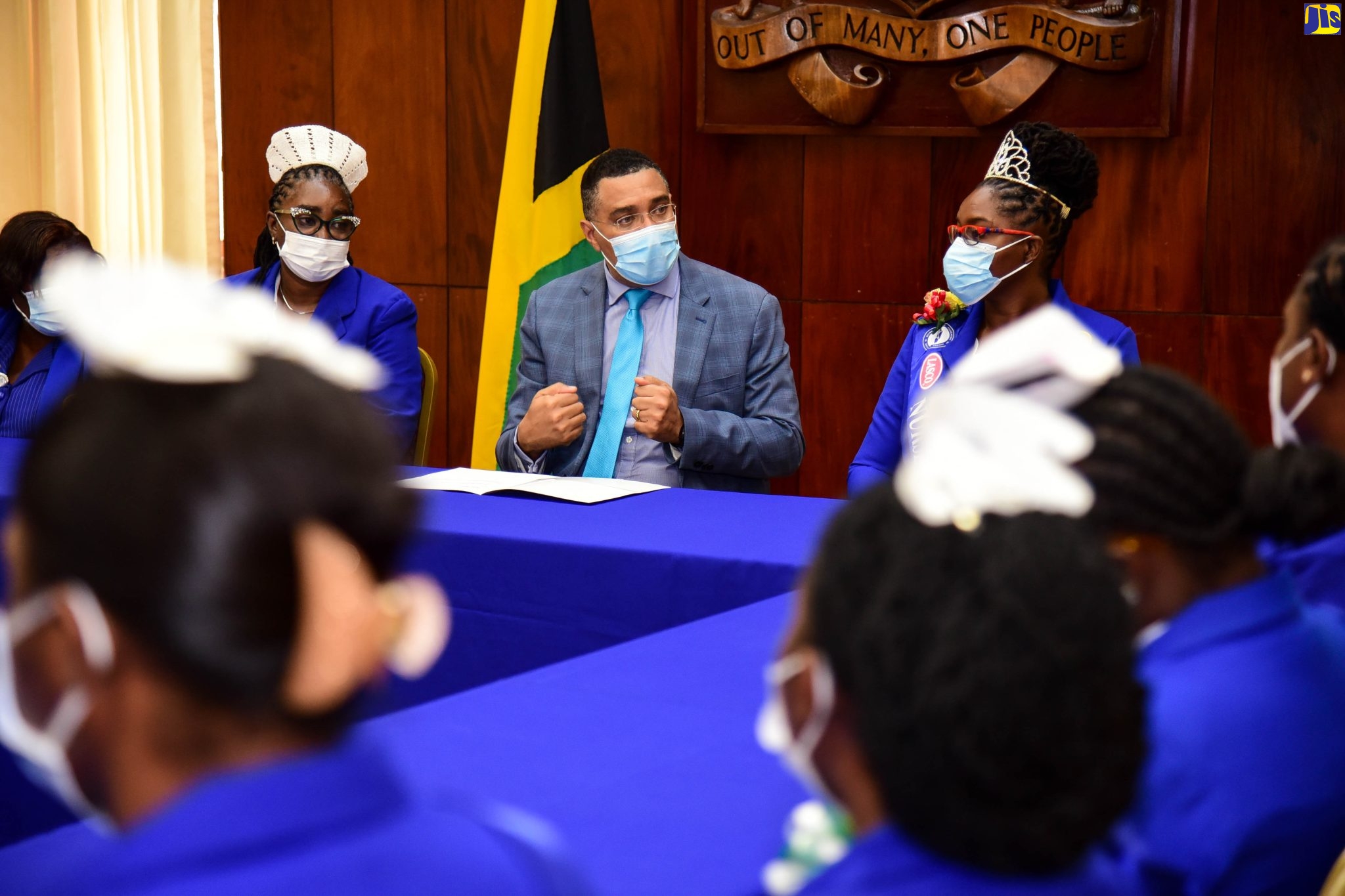 PHOTOS: PM Meets with LASCO Nurse and Nursing Student of the Year Competition Finalists