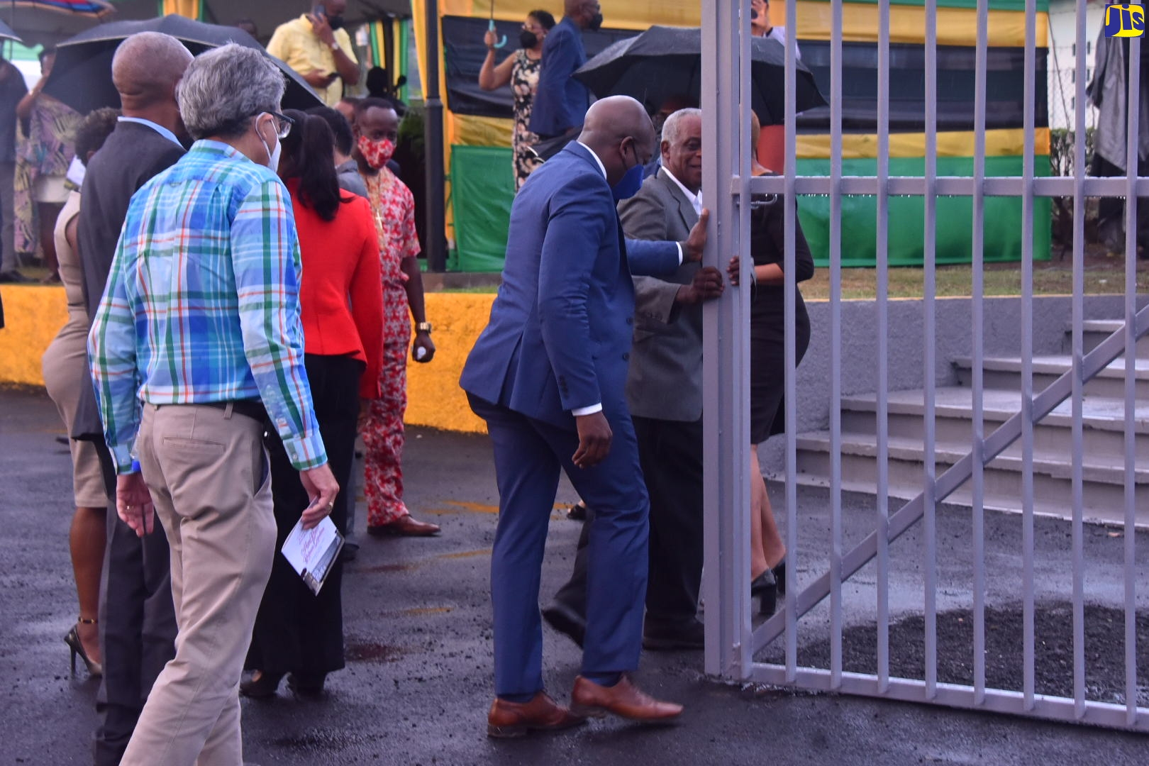 Eastern Entrance to Hope Gardens Reopens