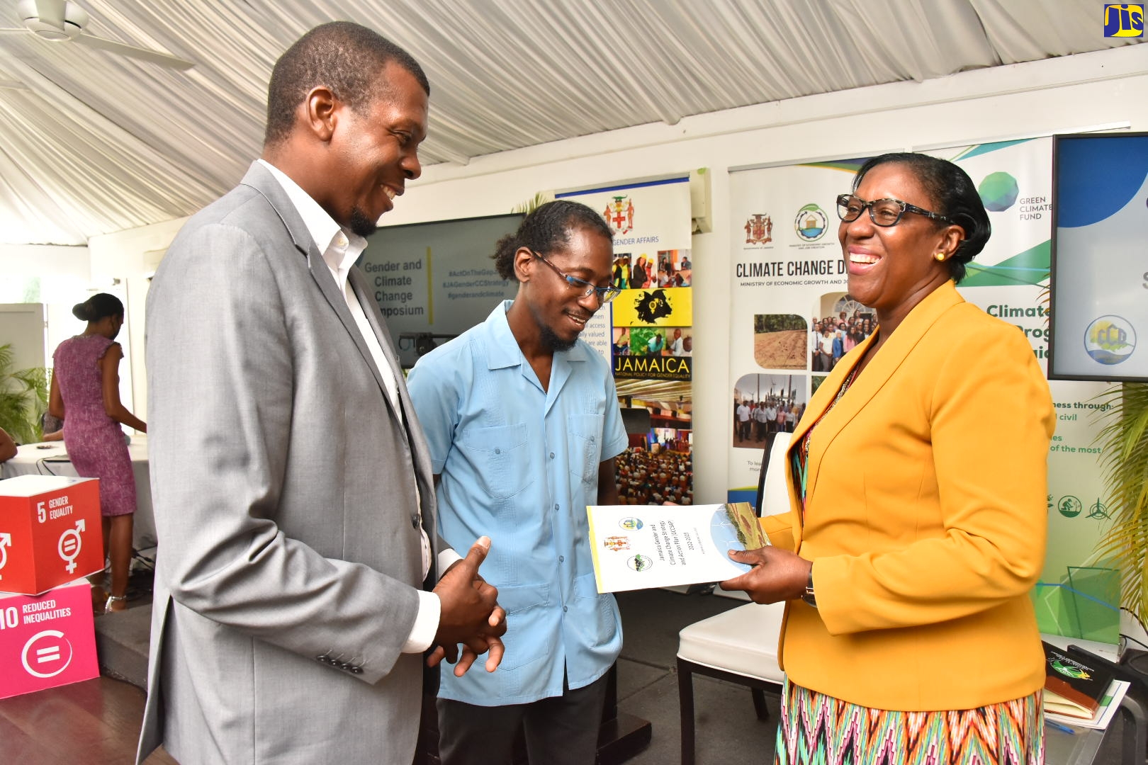 Jamaica Develops Gender and Climate Change Strategy and Action Plan