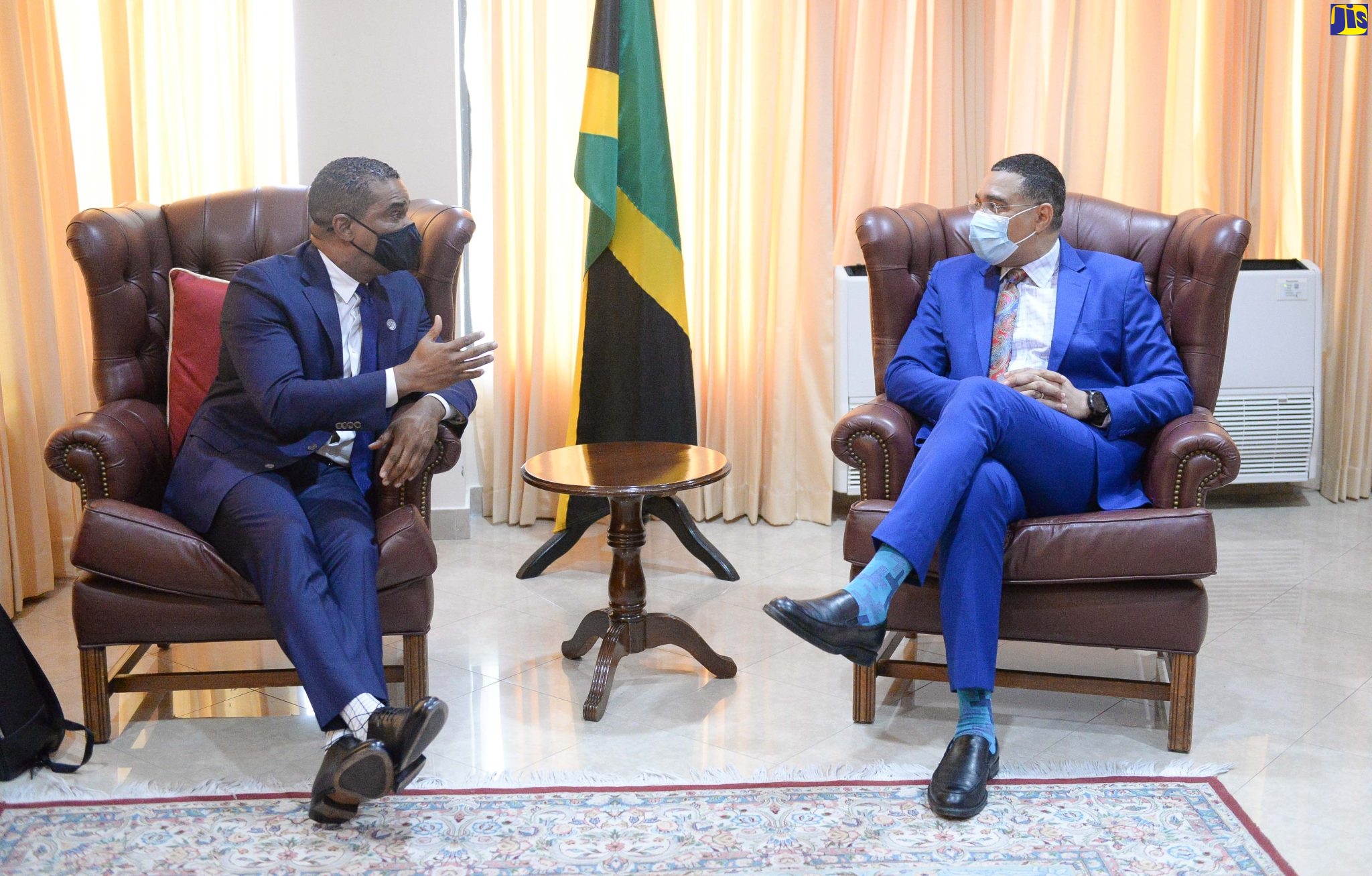 PHOTOS: PM Gets Courtesy Call from CGI Merchant Group CEO