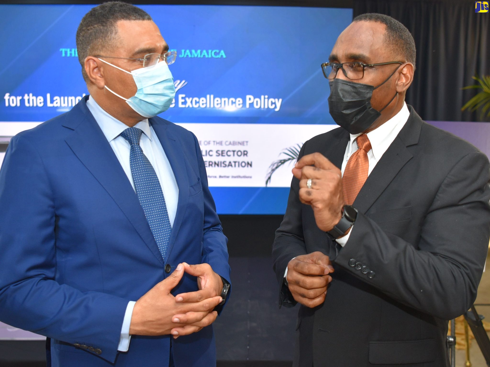 PM Launches Service Excellence Policy