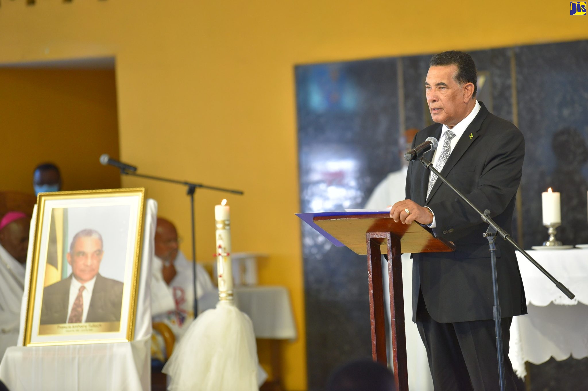 Minister of State in the Office of the Prime Minister, Hon. Homer Davis, reads a bible lesson at the Official Funeral of late former Minister of Tourism, Francis Tulloch, held at the Blessed Sacrament Cathedral in St. James on Thursday (July 14). Mr. Davis represented Prime Minister the Most Hon. Andrew Holness at the funeral.
