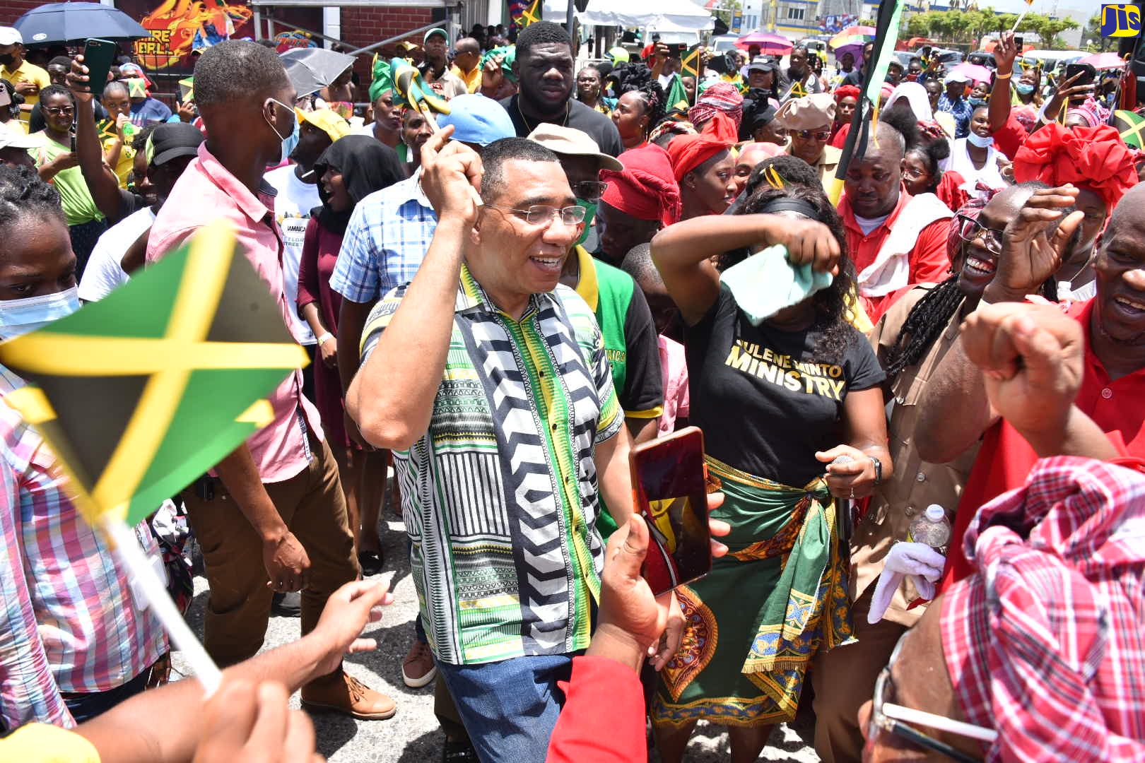 PHOTOS: Jamaica 60 Float Parade