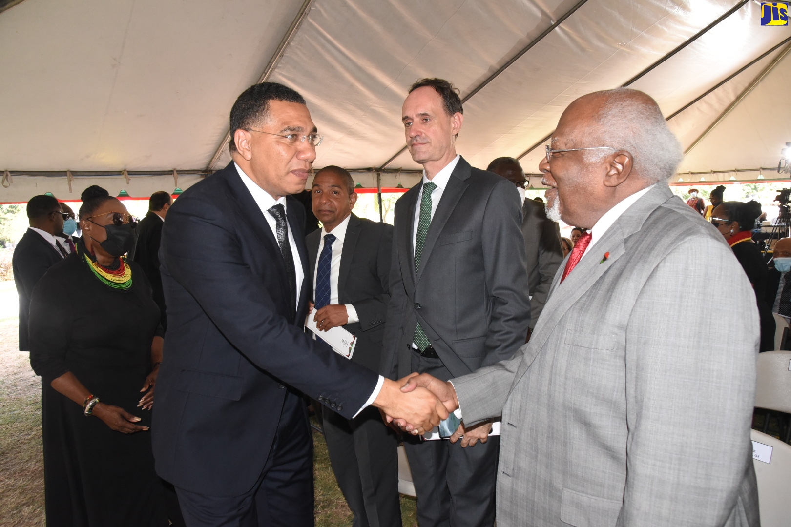 PHOTOS: Floral Tribute for Marcus Garvey