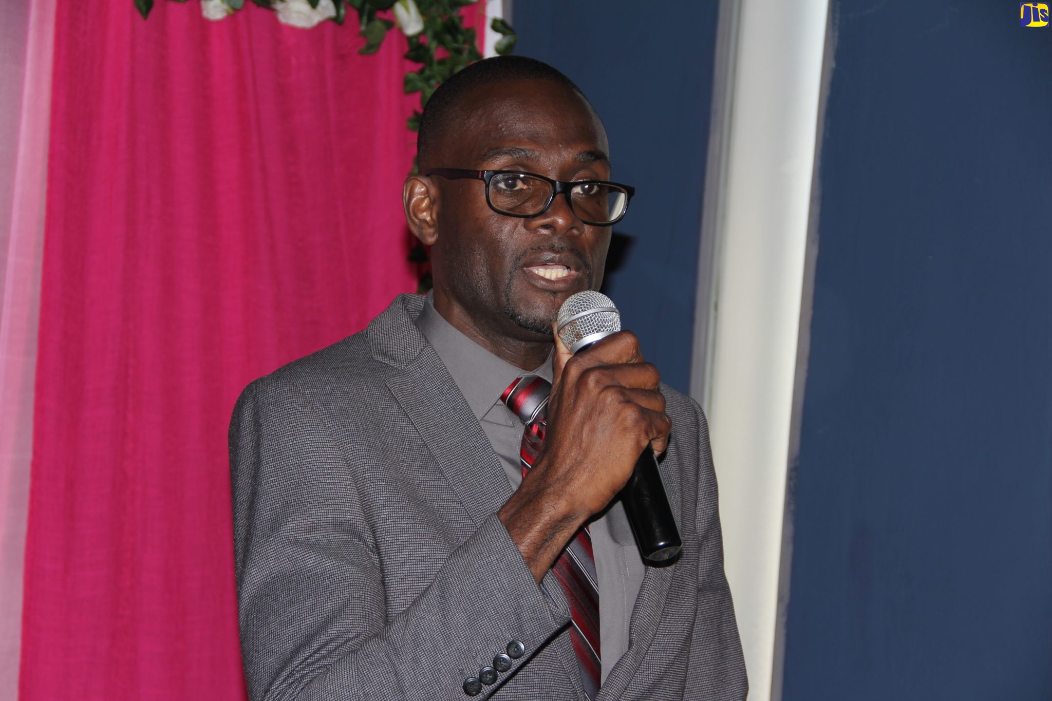 President of the Montego Bay Chamber of Commerce and Industry, Oral Heaven, addresses the media launch of the Kiwanis Club of Providence-Montego Bay’s 13th Annual Breast Cancer Run/Walk/ Wheelchair event, held at the Bluebeat Ultra Lounge in St. James on August 18.