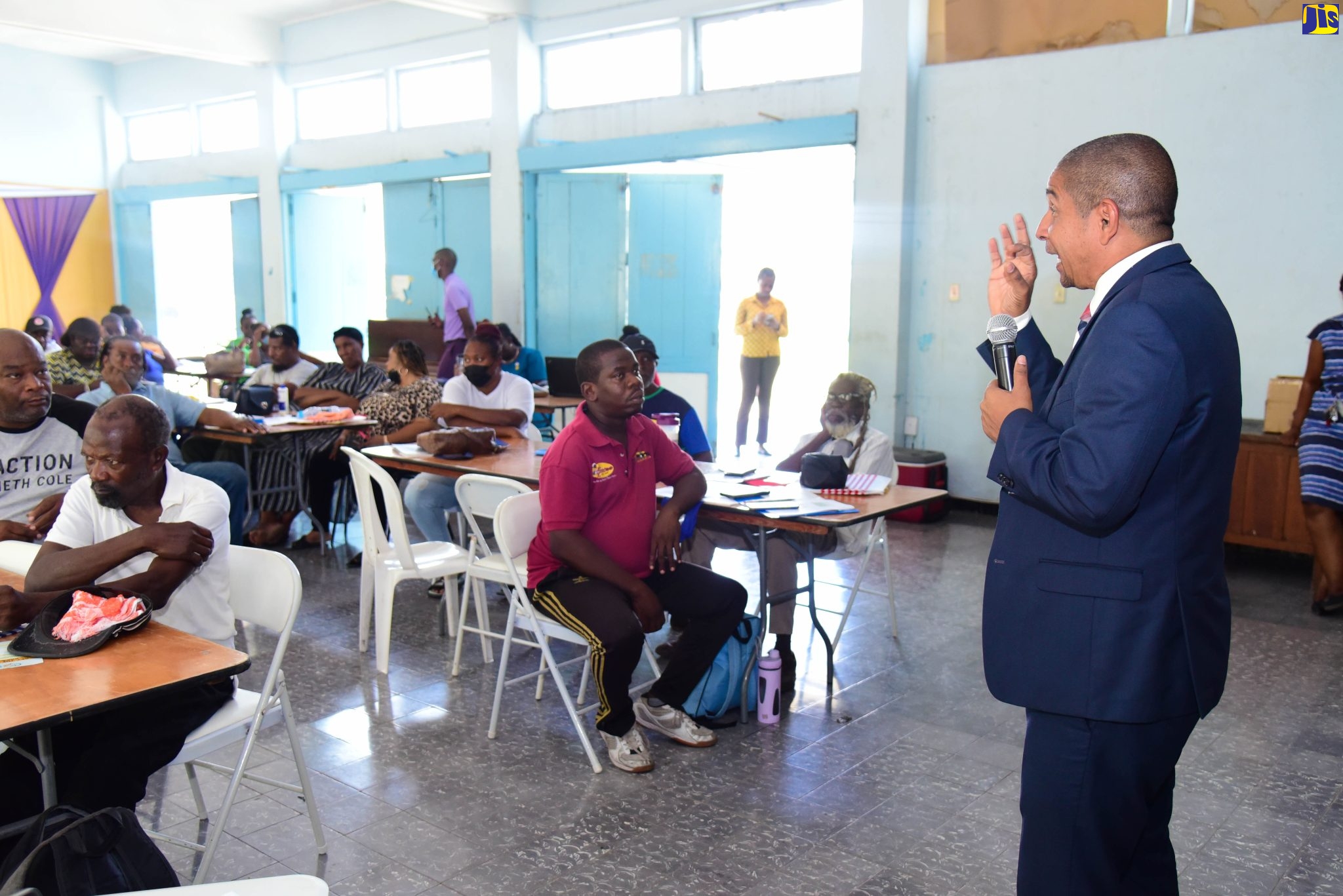 KSAMC Awards Six Shelter Managers