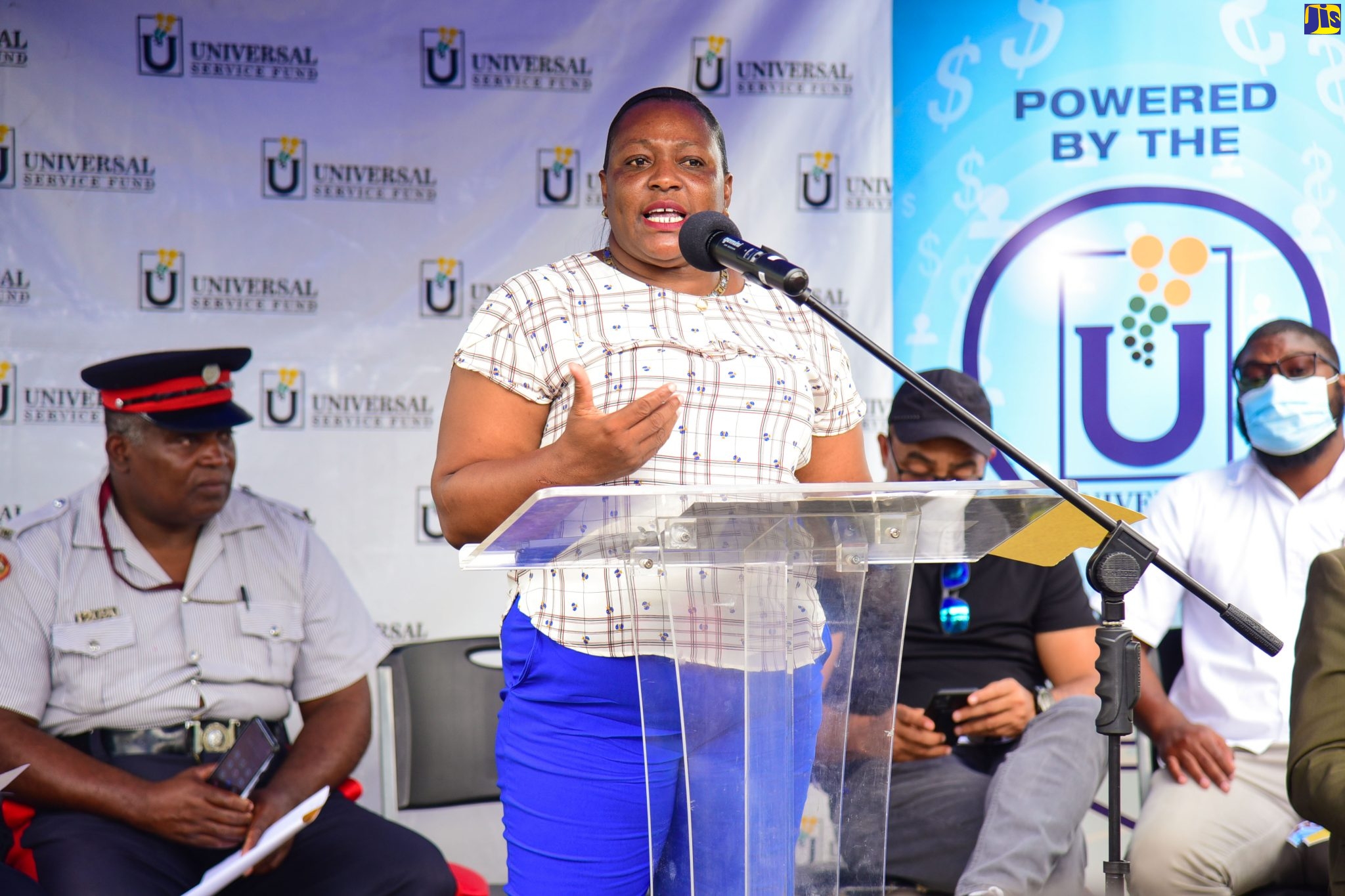 Point Hill Residents Get Free Wi-Fi