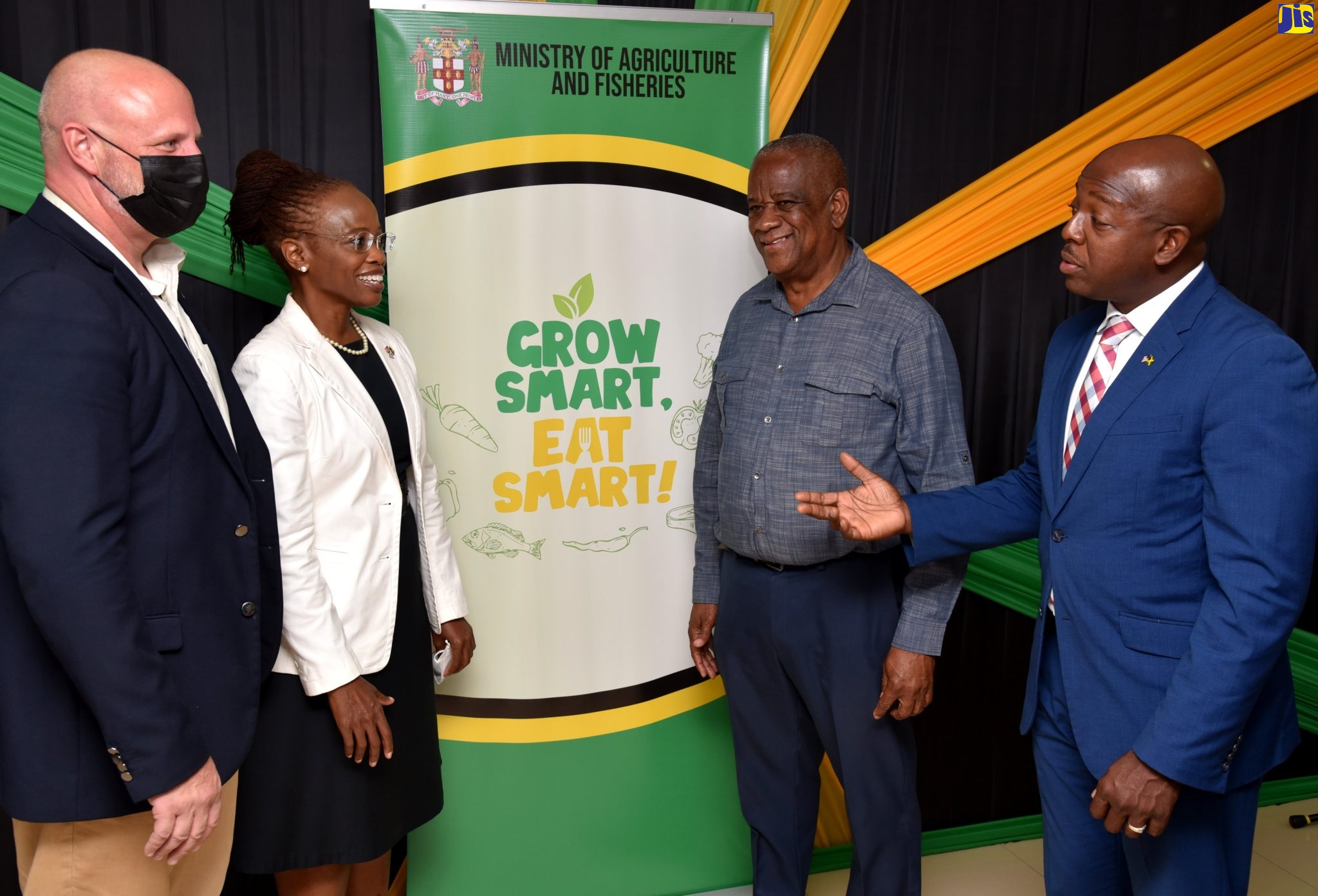 Minister of Agriculture and Fisheries, Hon. Pearnel Charles Jr. (right), engages in discussion with (from left) Programme Manager, Peace Corps Jamaica, Dan Malone; Country Director, Peace Corps Jamaica, Glenda Green; and Minister of State in the Ministry of Agriculture and Fisheries, Hon. Frank Witter, during a courtesy call by the Peace Corps representatives at the Ministry’s Hope Gardens offices in St. Andrew, recently.