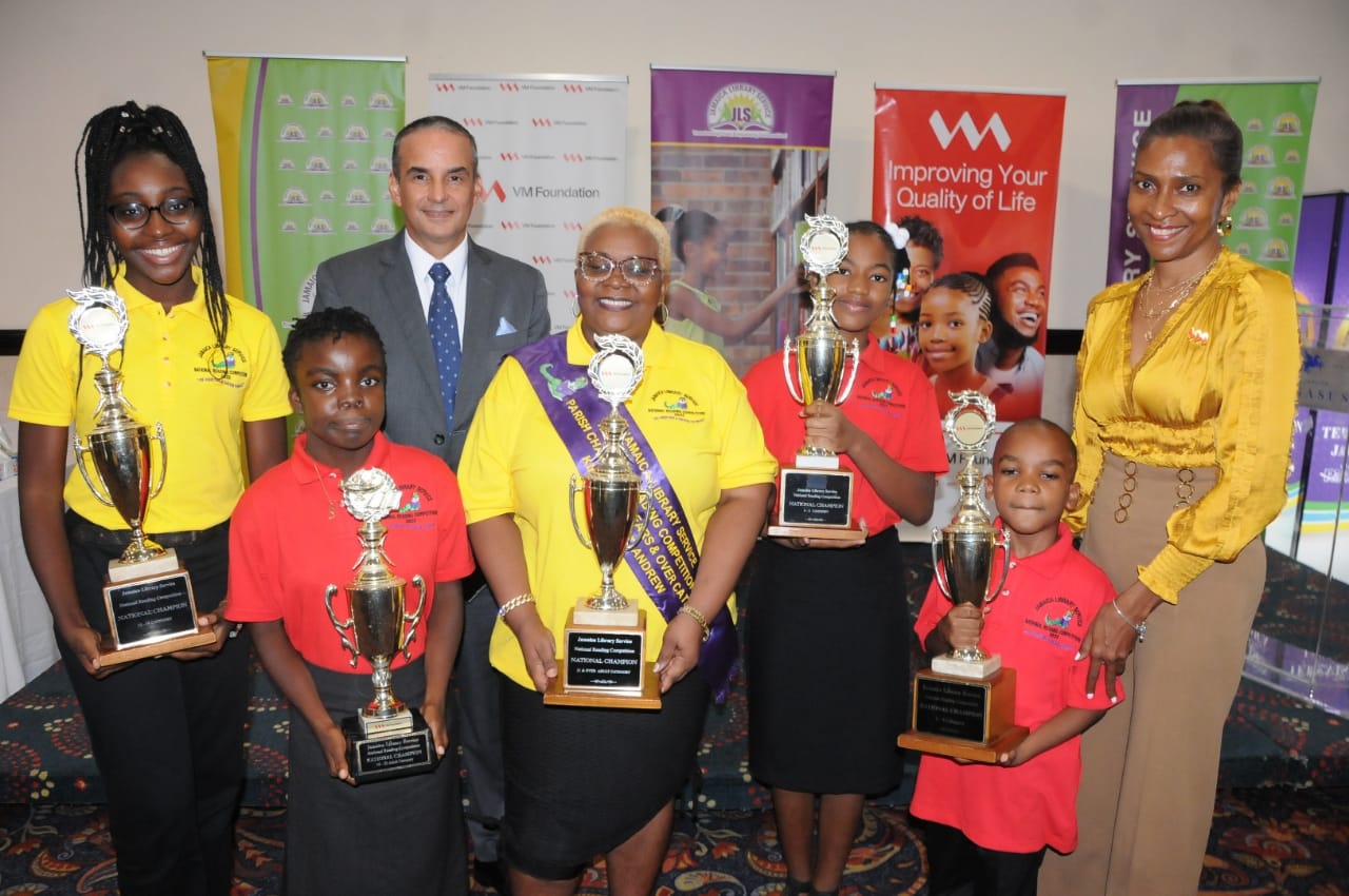 2021 and 2022 National Reading Competition Champions Awarded