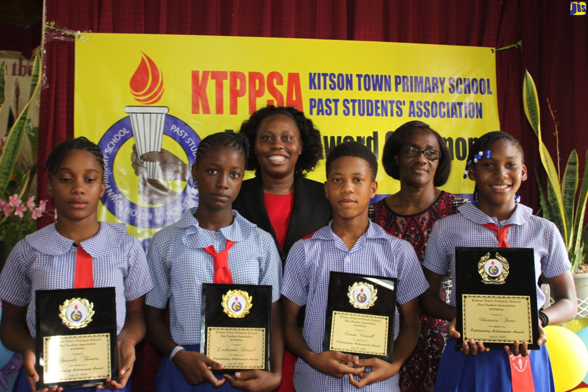 Top performing Primary Exit Profile (PEP) students at the Kitson Town Primary School, in St. Catherine (from left): Amanda Thomas, Lashawna Dinall, Simon Worrell, and Student of the Year, Shamara Frew,  with President of the Kitson Town Primary School Past Students Association, Clowenese Brown McIntosh (left), and Vice Principal at the school, Juliet Lattibeaudiere, at the recent awards ceremony, held at the Kitson Town Baptist Church.