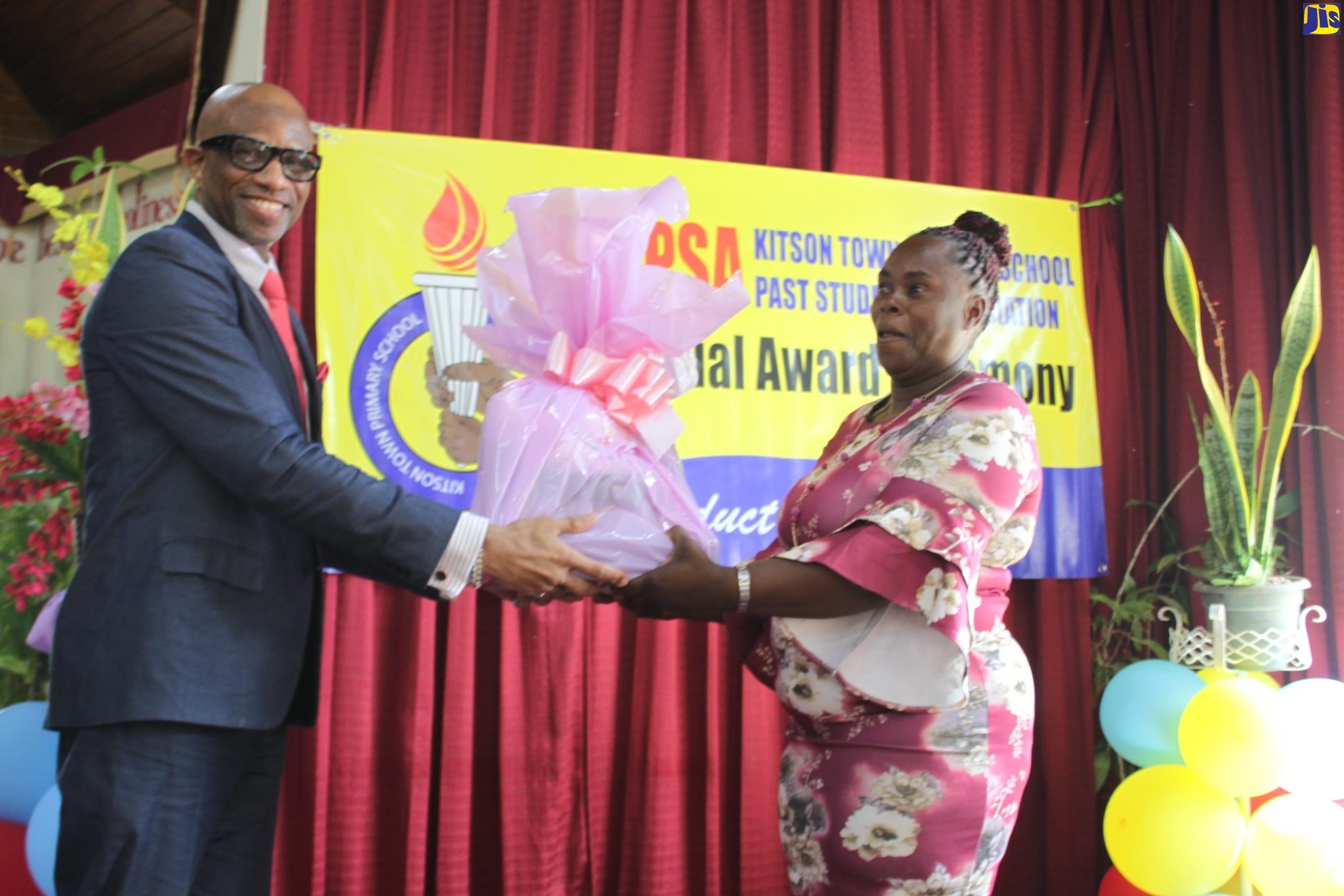 Top Students at Kitson Town Primary Awarded