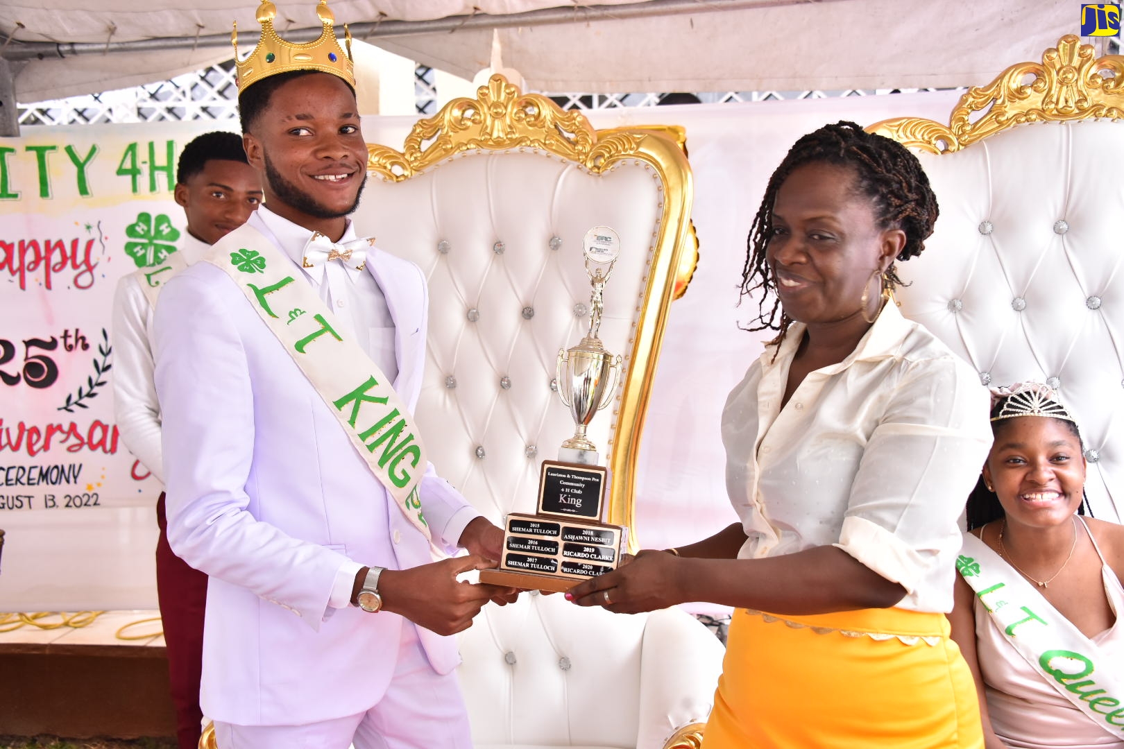 Lauriston/Thompson Pen Community 4-H Club Crowns 2022 Royalty