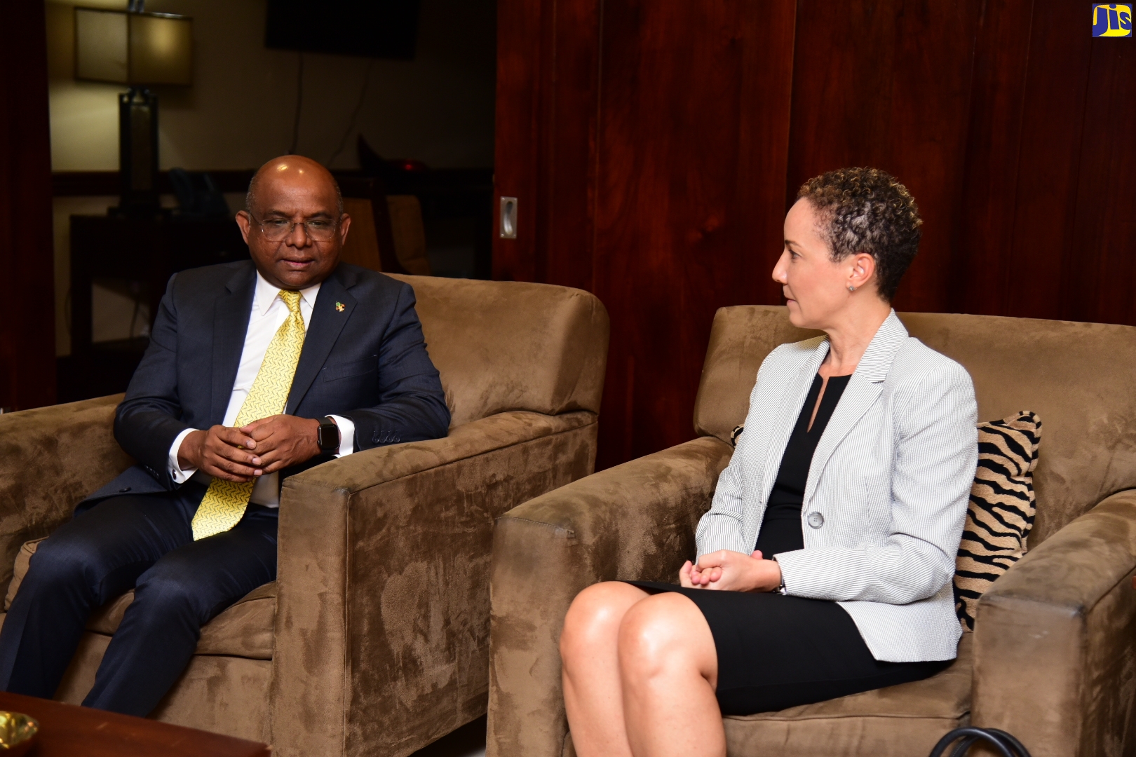 PHOTOS: His Excellency Abdulla Shahid arrives at the Norman Manley International Airport
