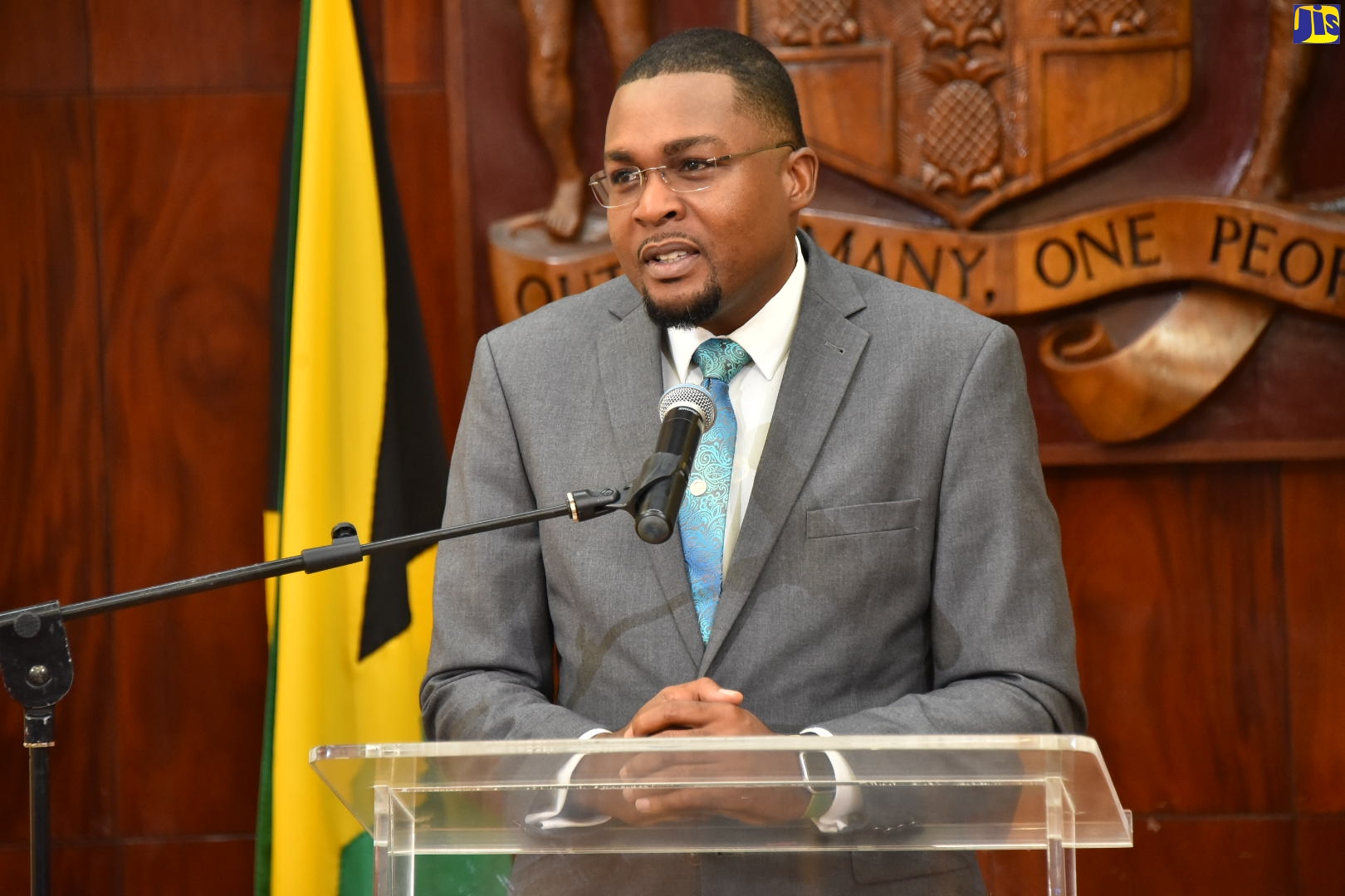 Minister without Portfolio in the Office of the Prime Minister, with responsibility for Information, Hon. Robert Morgan, speaks at a post Cabinet press briefing, held at Jamaica House in Kingston, on Wednesday (September 28).