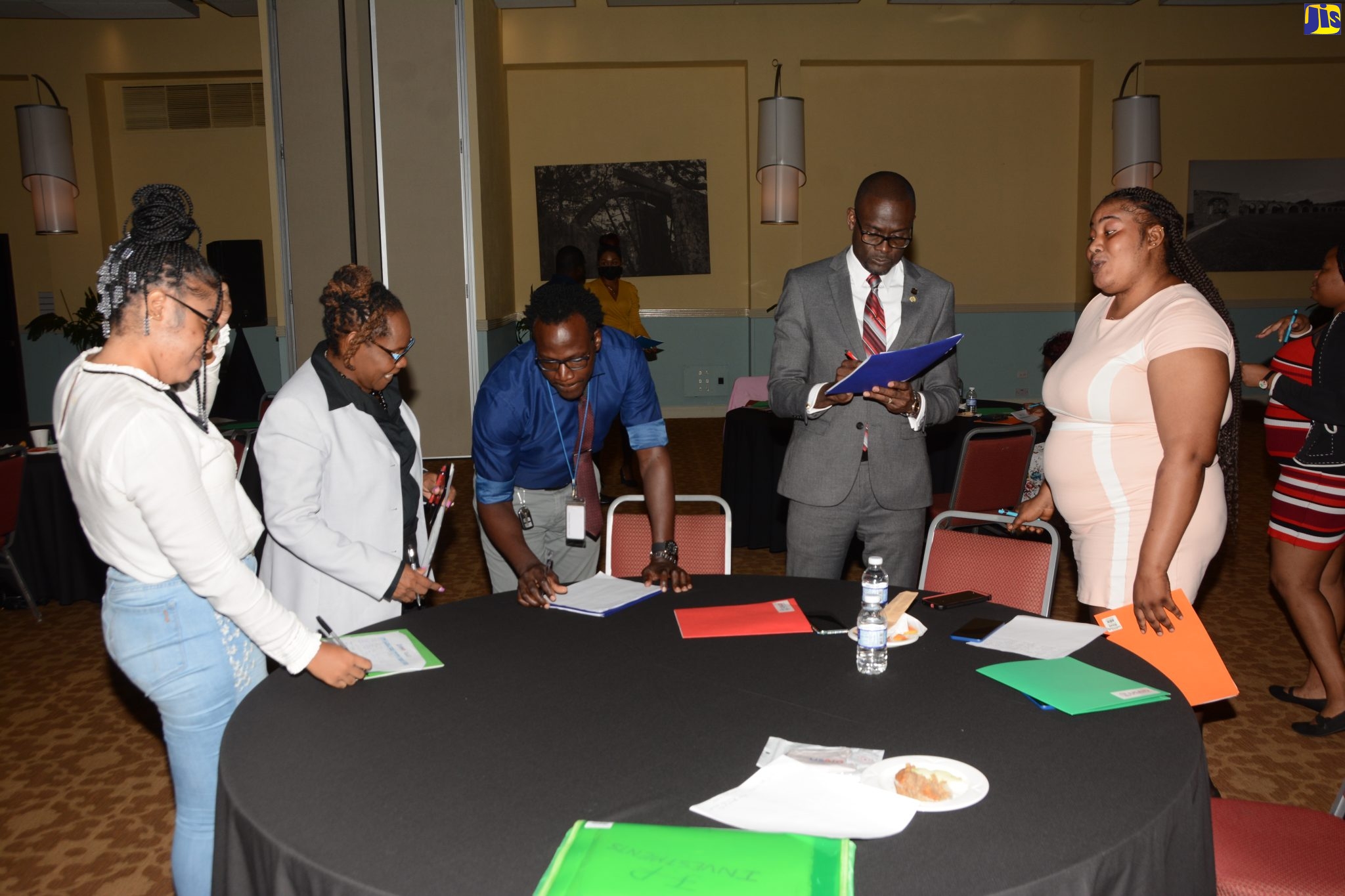USAID Stages Family Resource and Resilience Symposium