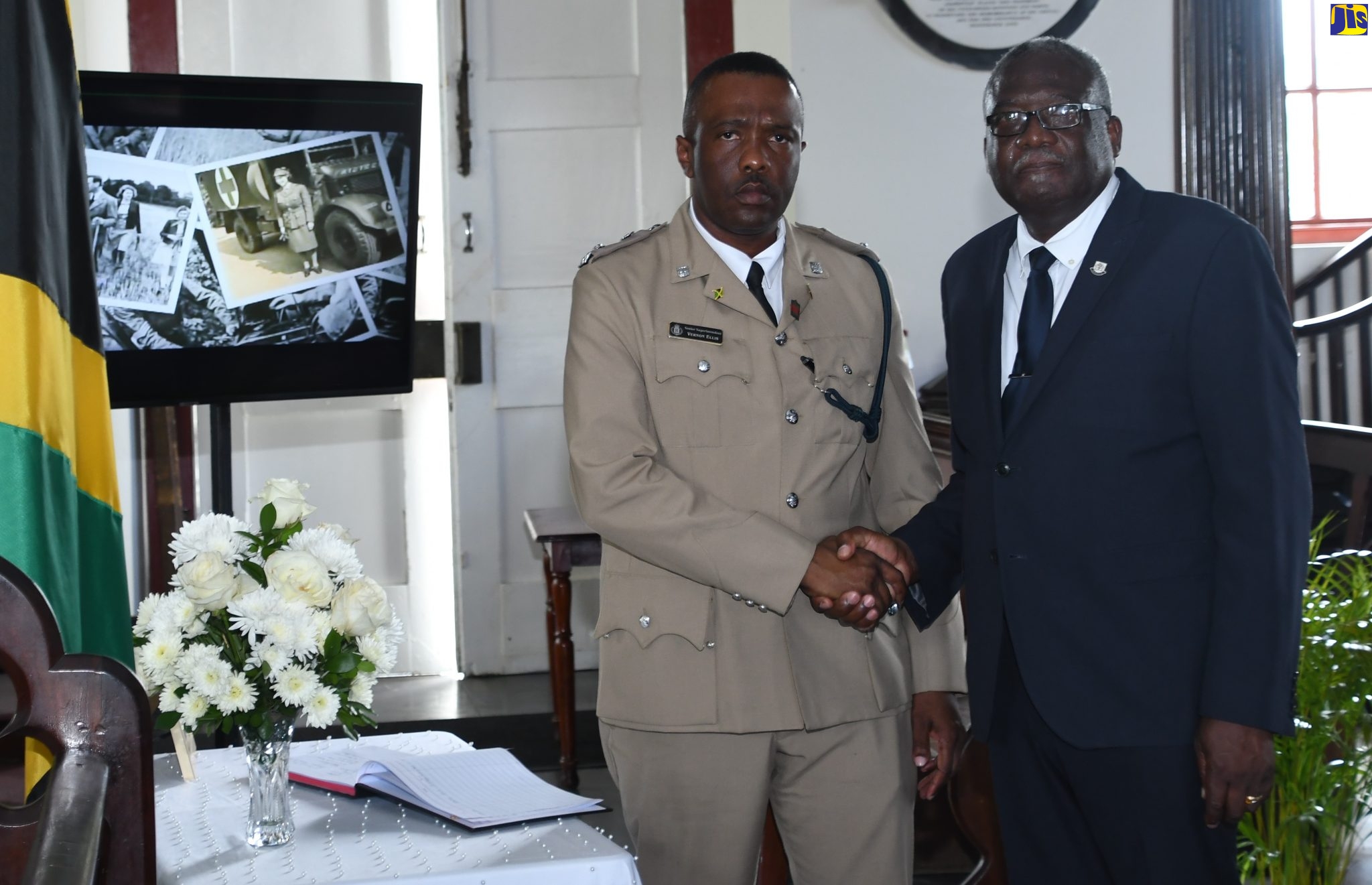 St. James Residents, Visitors Sign Condolence Book for the Queen