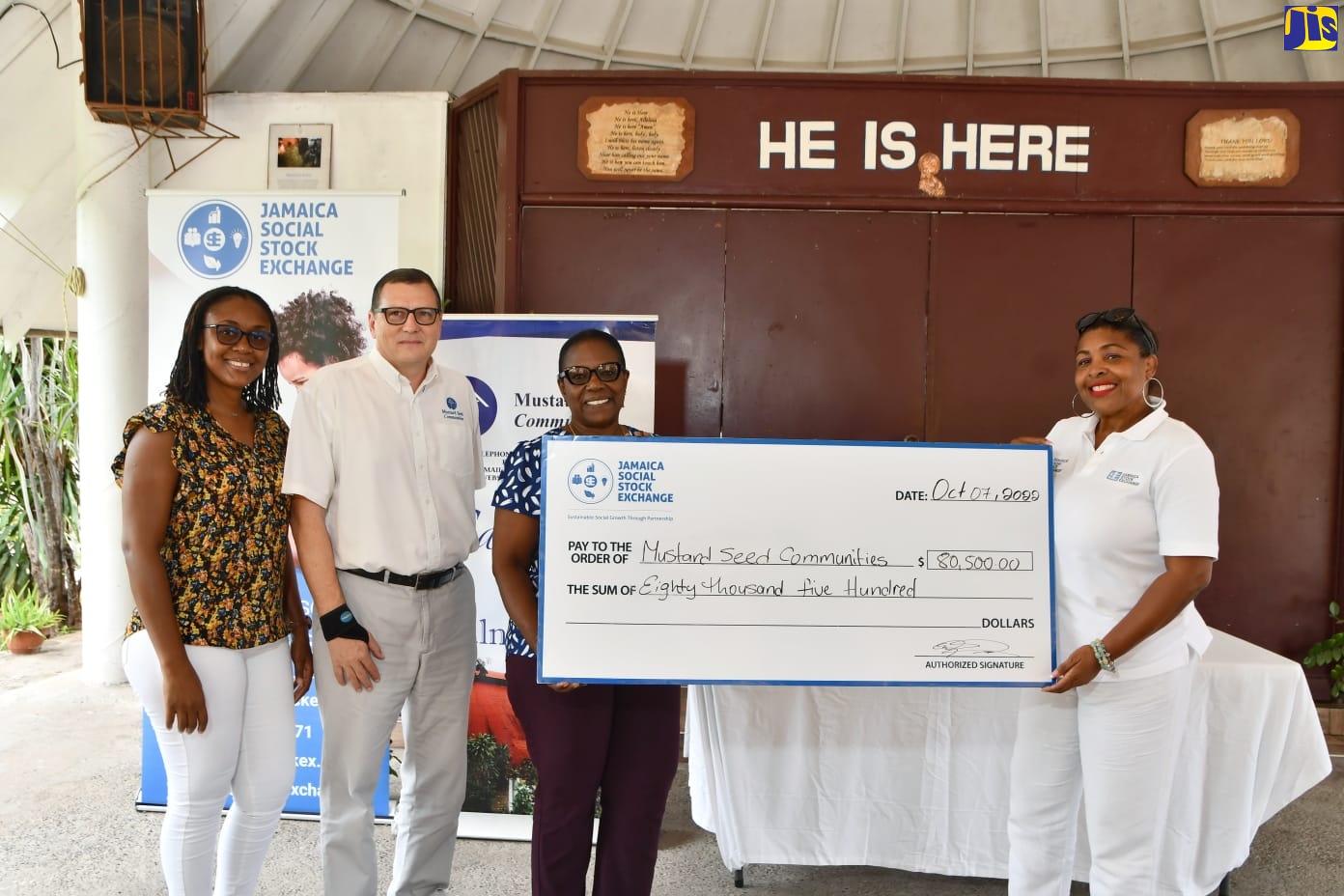 Social Stock Exchange Hands Over Funds to Education Ministry and Two NGOs