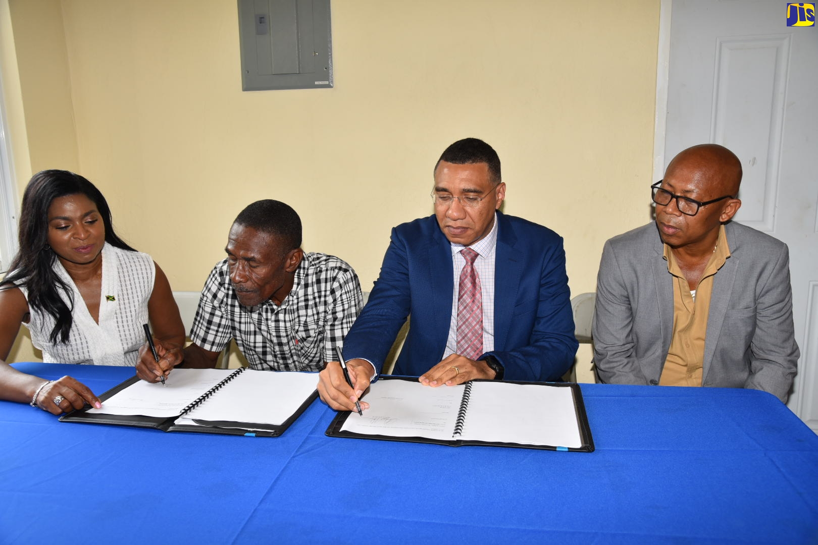 Contract Feature Added to New Social Housing Programme