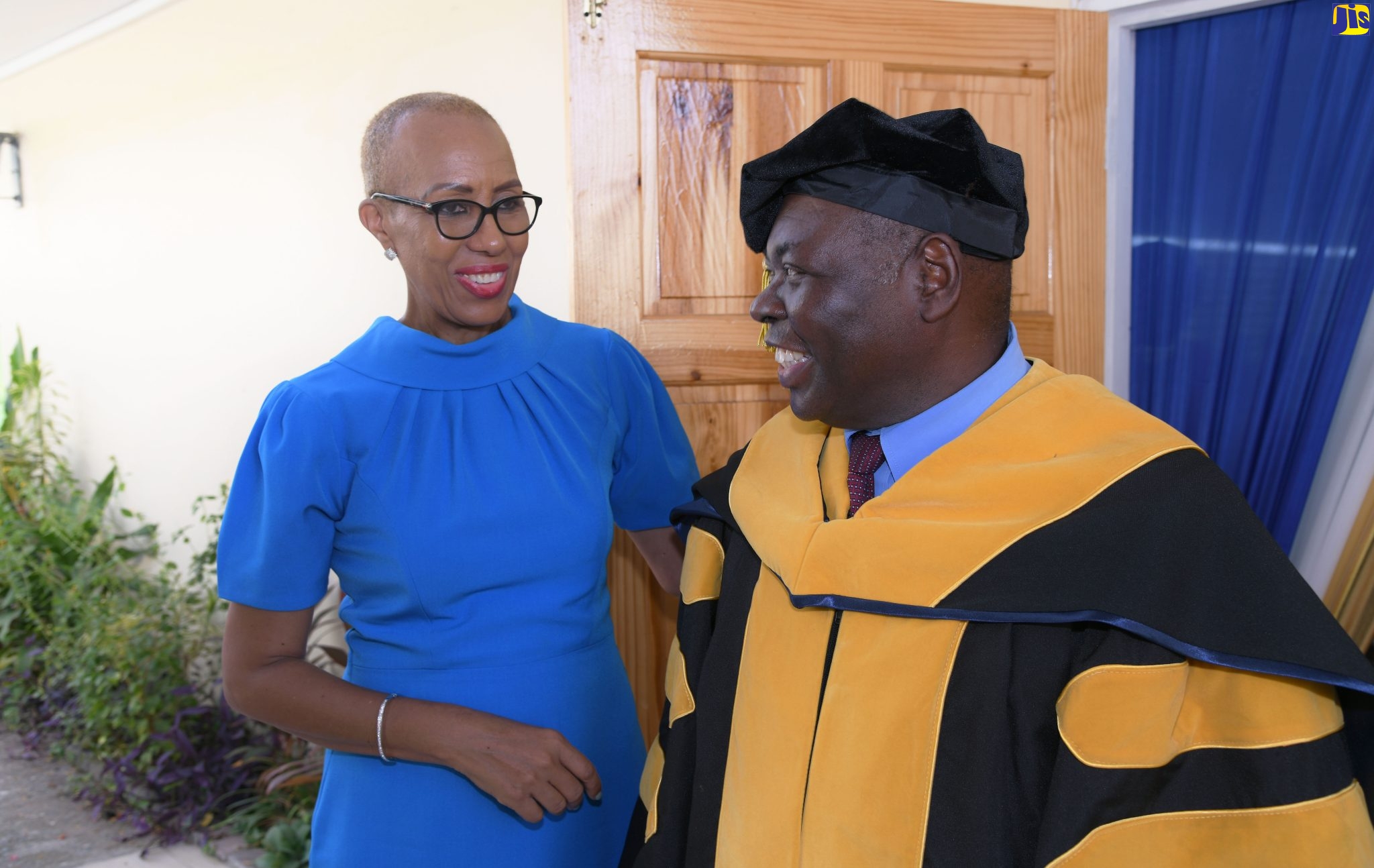 photos-caribbean-school-of-medical-sciences-graduation-ceremony