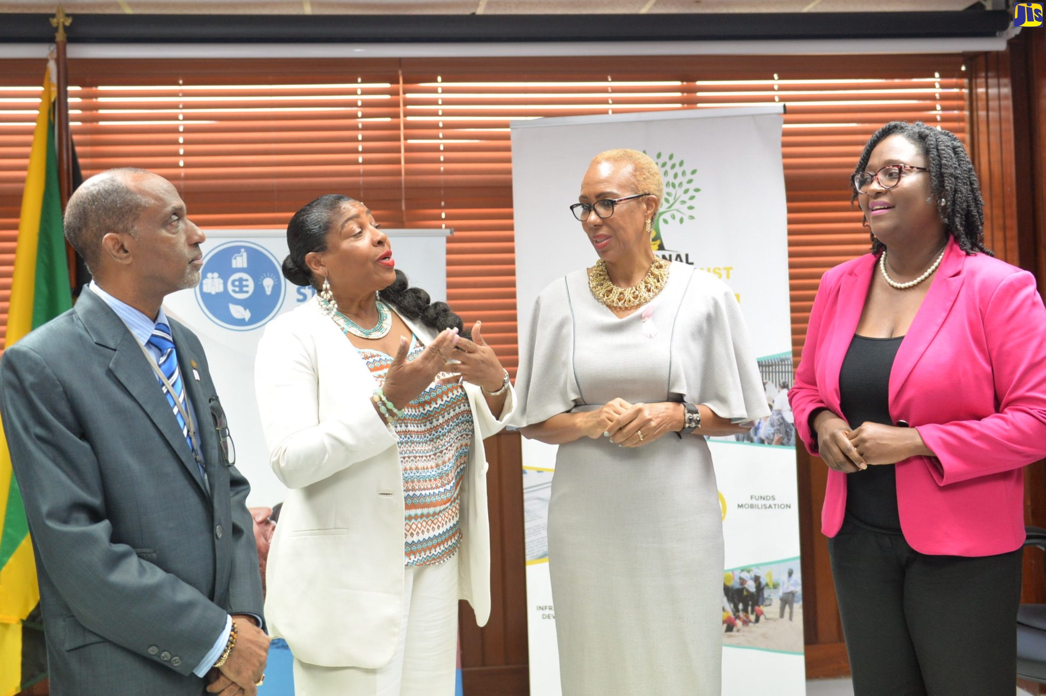 Social Stock Exchange Hands Over Funds to Education Ministry and Two NGOs
