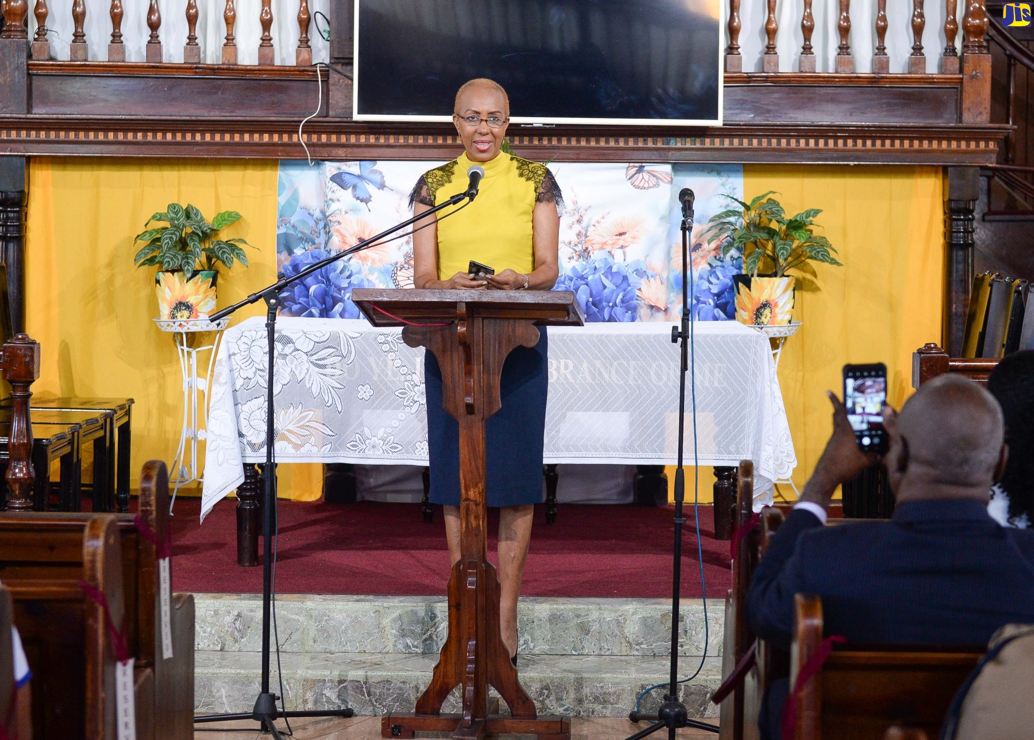 PHOTOS: Anti-Gang Week Church Service