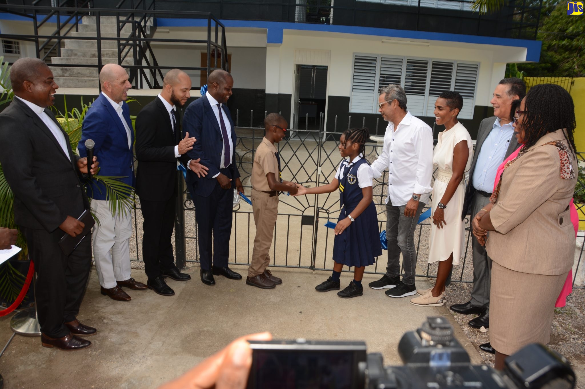 Barracks Road Primary Gets New Classrooms