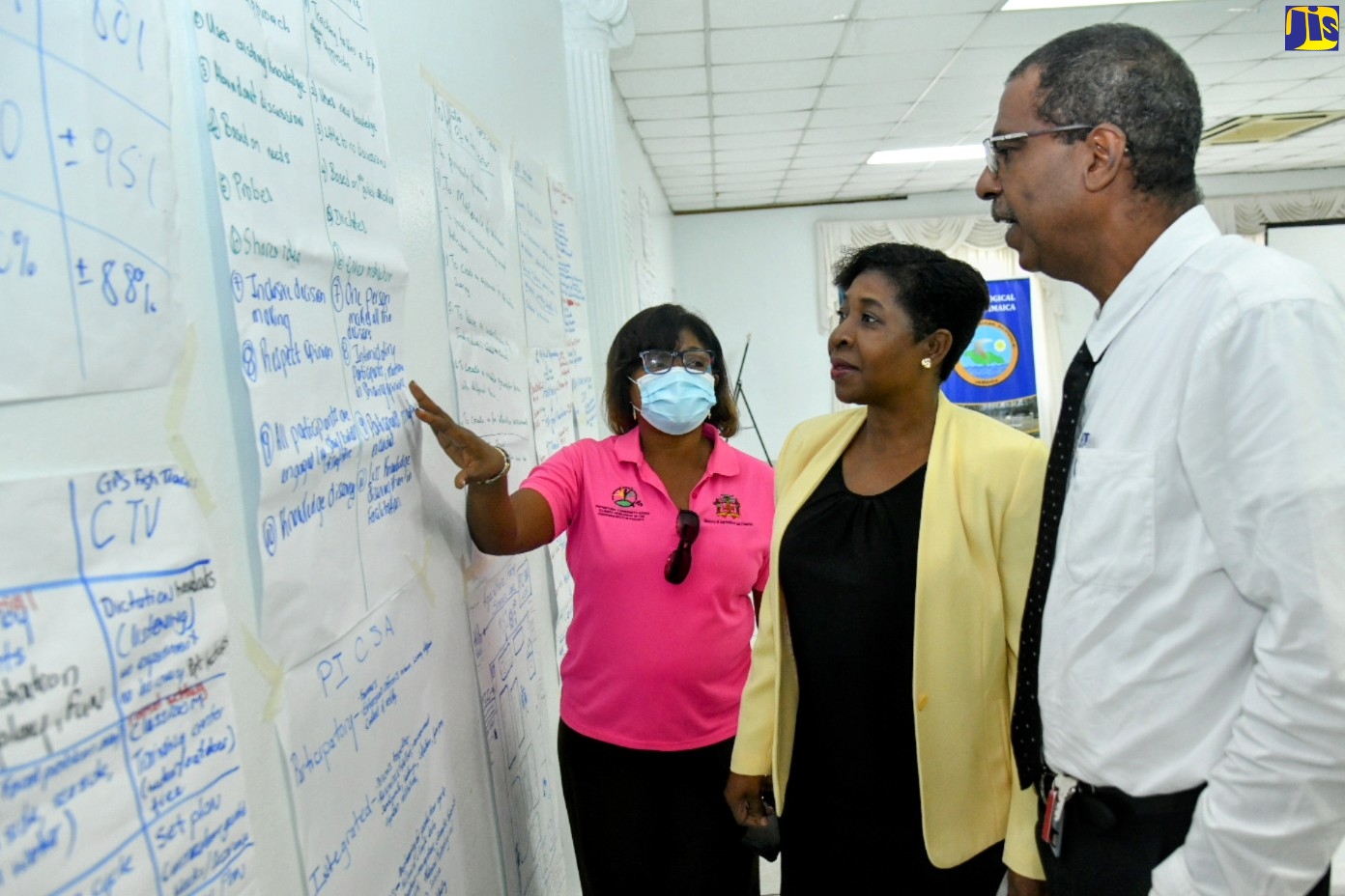 PHOTOS:  Closing Ceremony for Fisheries Sector Resilience Project