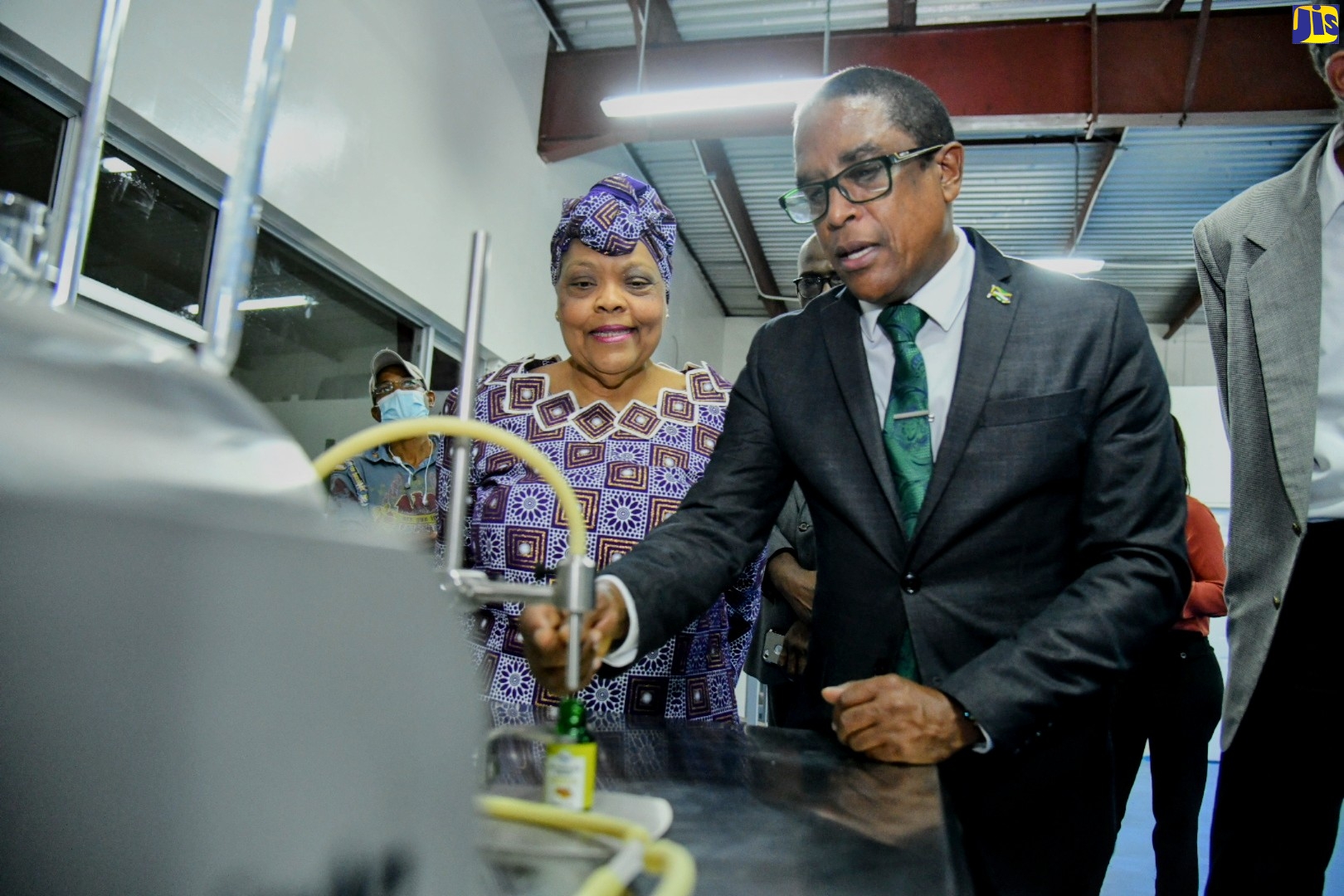 JBDC Opens Essential Oil Incubator