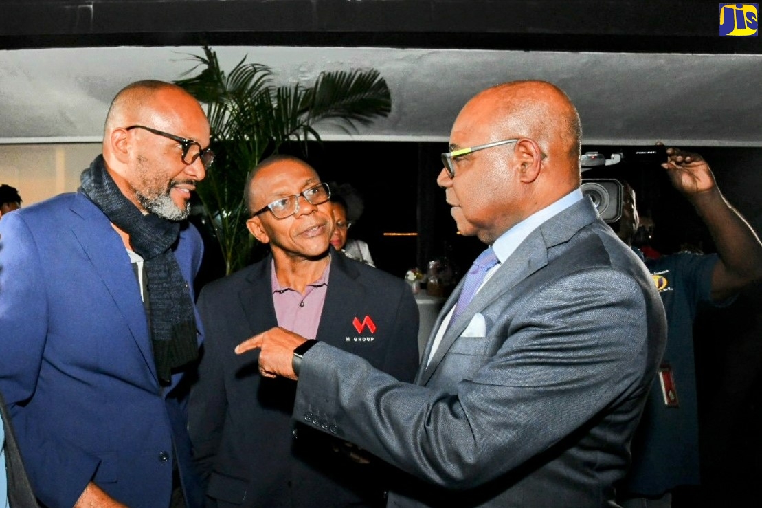 Minister of Tourism, Hon. Edmund Bartlett (right), speaking with (from left) Chief Executive Officer (CEO), Victoria Mutual (VM) Wealth Management, Rezworth Burchenson and VM Group President and Chief Executive Officer, Courtney Campbell. Occasion was the Founder Institute’s Holiday Mixer on December 7 at VM’s New Kingston offices. The goal of the event was to create a platform for potential or existing entrepreneurs to network with business development and financing entities in the local ecosystem.  The Founder Institute is an execution partner for the TEF’s Tourism Innovation Incubator Innovation Challenge.