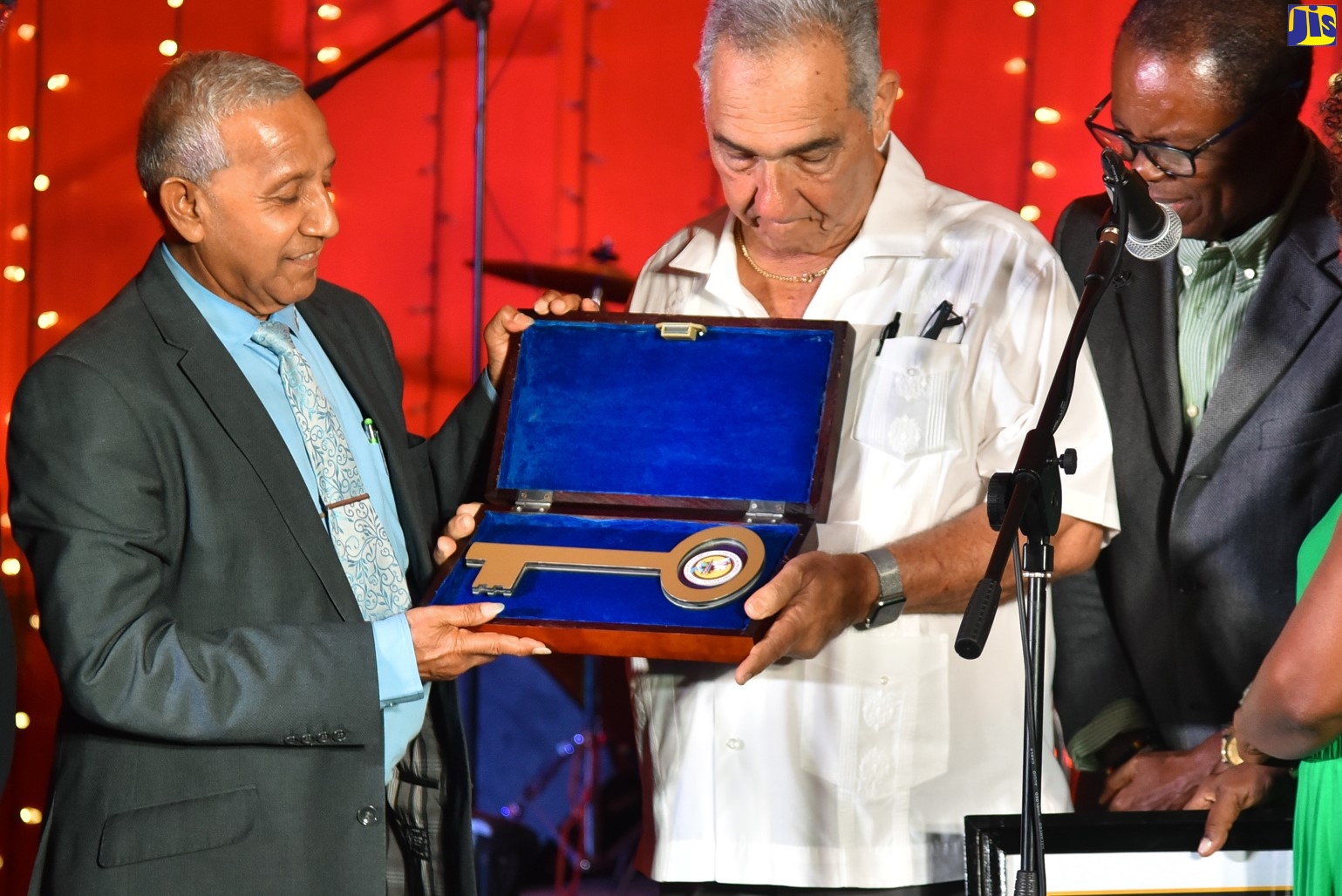 PM Encourages Jamaicans to Remain Vigilant and Observe Safety Practices