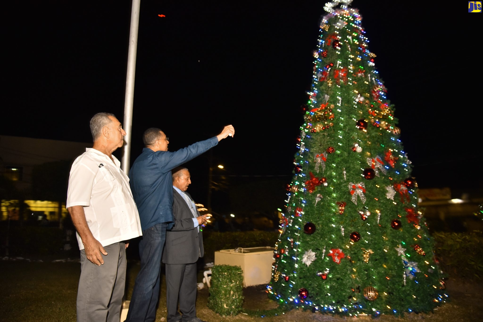 PM Encourages Jamaicans to Remain Vigilant and Observe Safety Practices