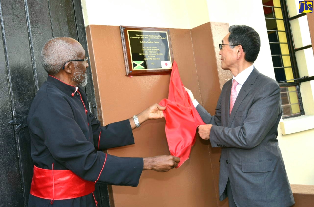 PHOTOS: Japanese Government Hands over Rehabilitated Community Hall