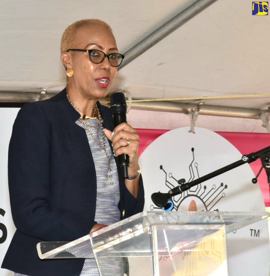 PHOTOS: Minister Williams Attends Youth for Excellence ‘Farm the Future’ Symposium
