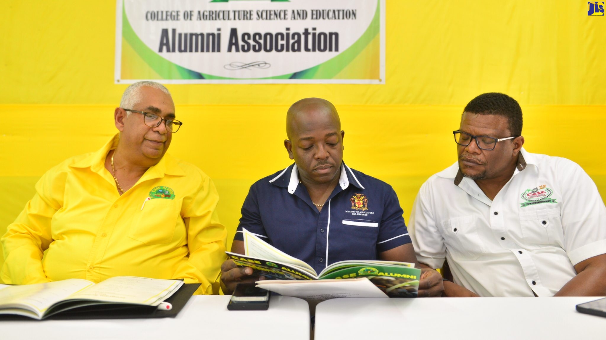 PHOTOS Minister Pearnel Charles Attends CASE Intellectual Stimulation
