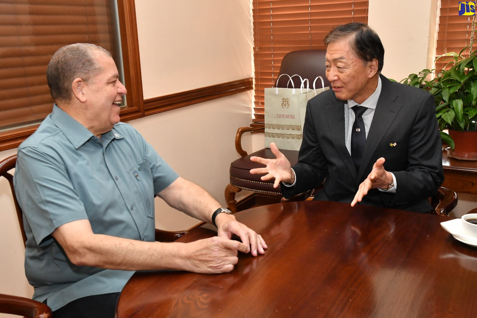 PHOTOS: Minister Shaw Meets with Japanese Ambassador
