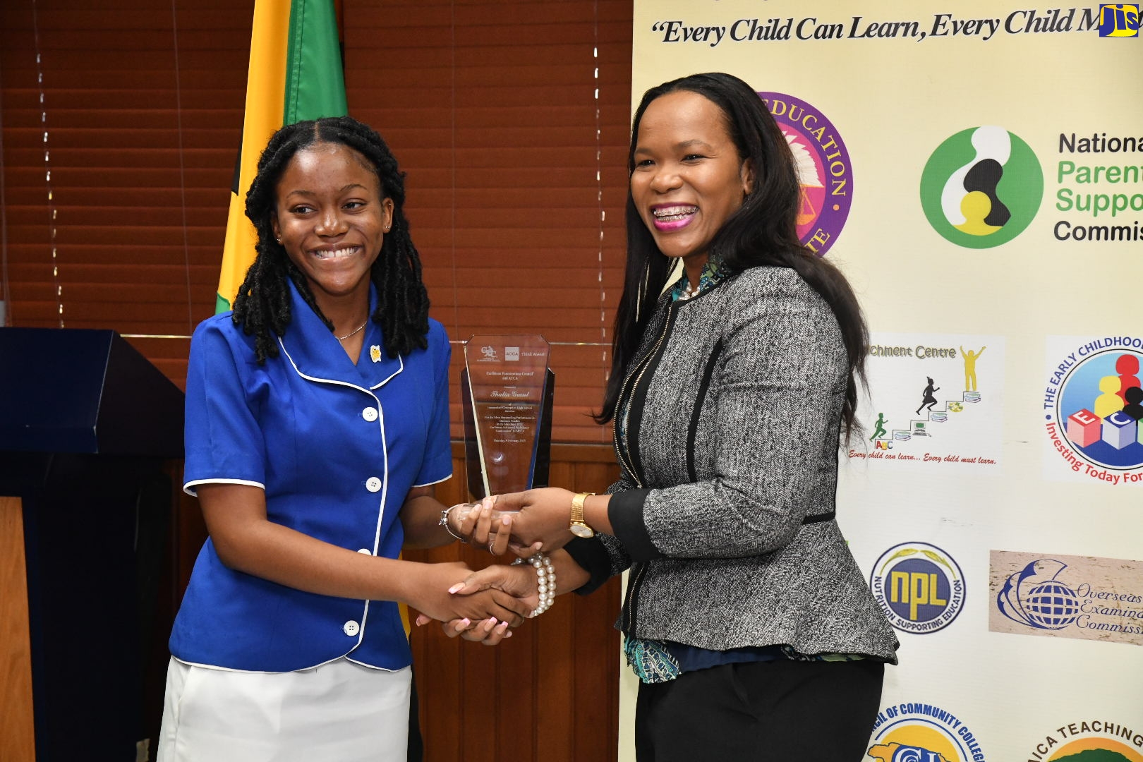 Top CSEC/CAPE Students Receive Awards