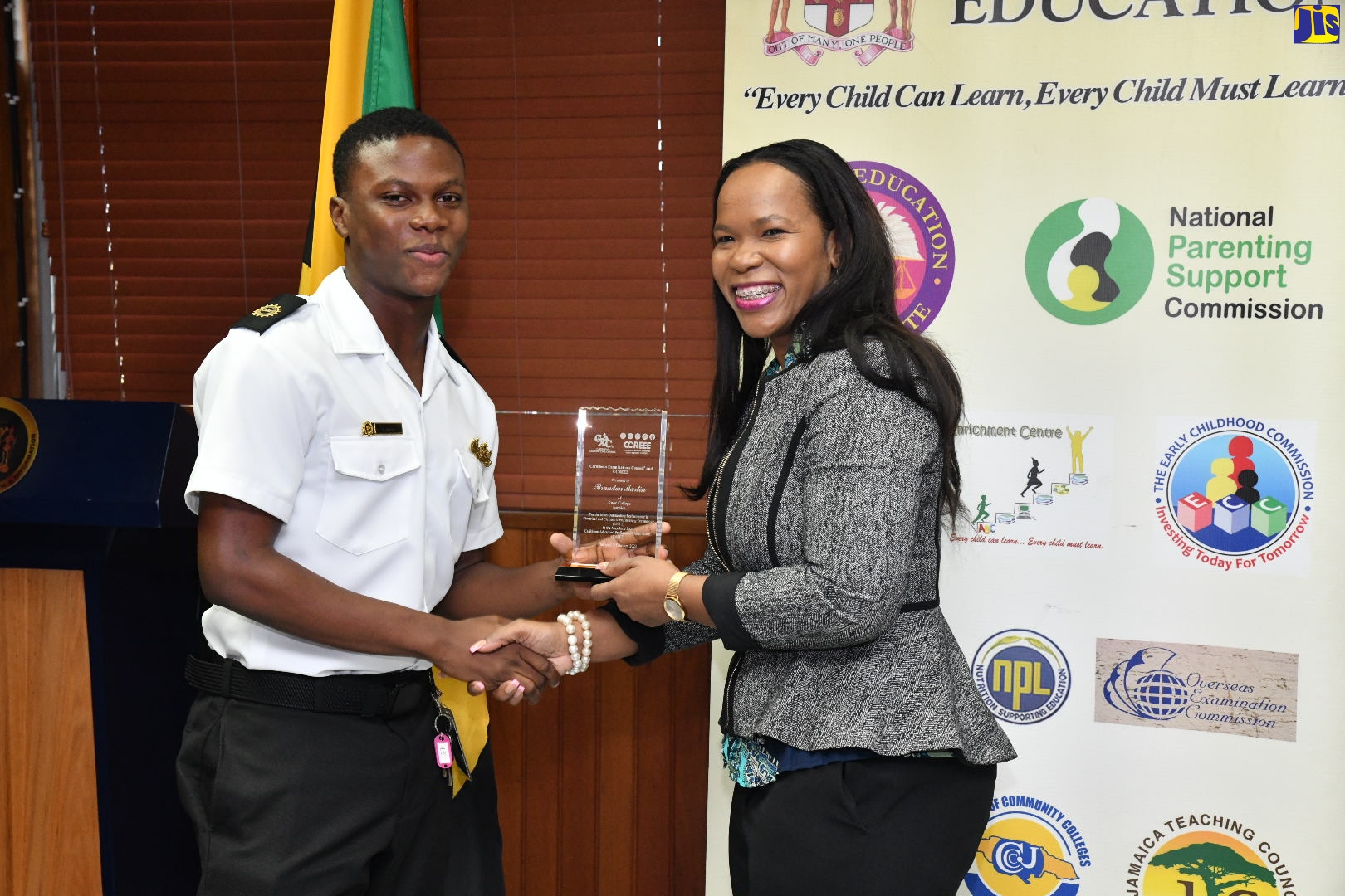 Top CSEC/CAPE Students Receive Awards