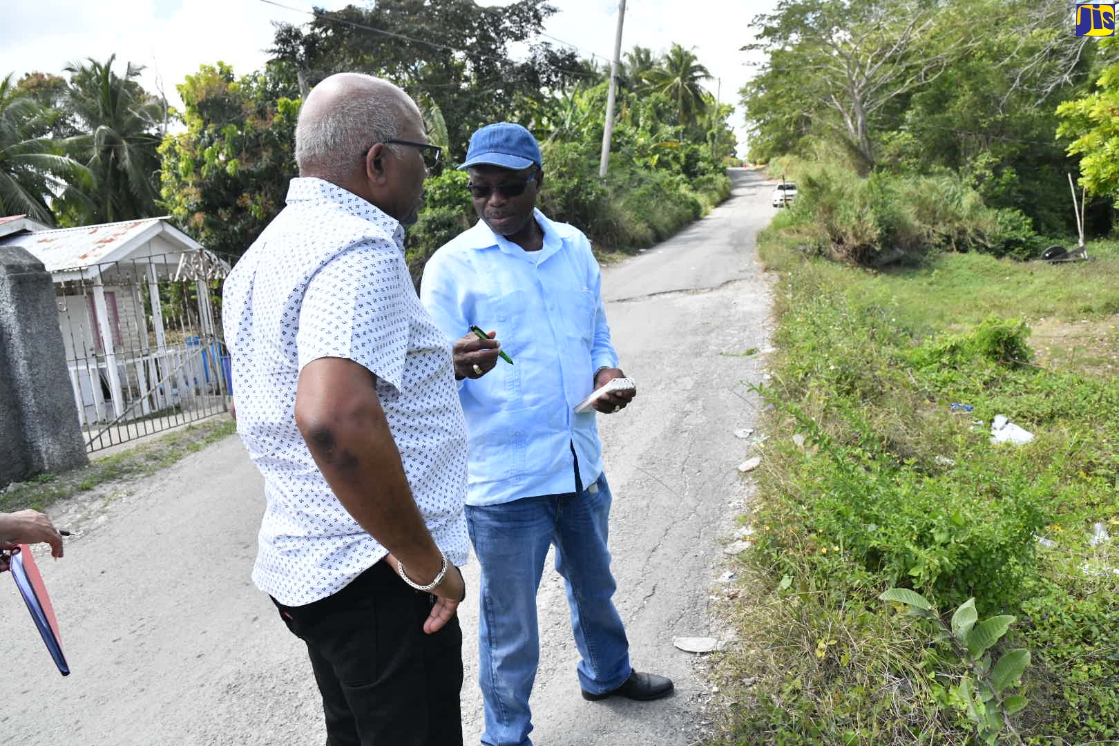 PHOTOS: Minister Warmington Tours St. Mary Communities