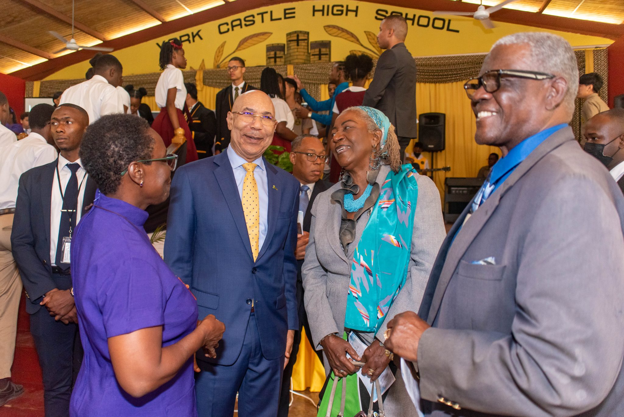 G-G Urges Young Leaders to Put Service Above Self