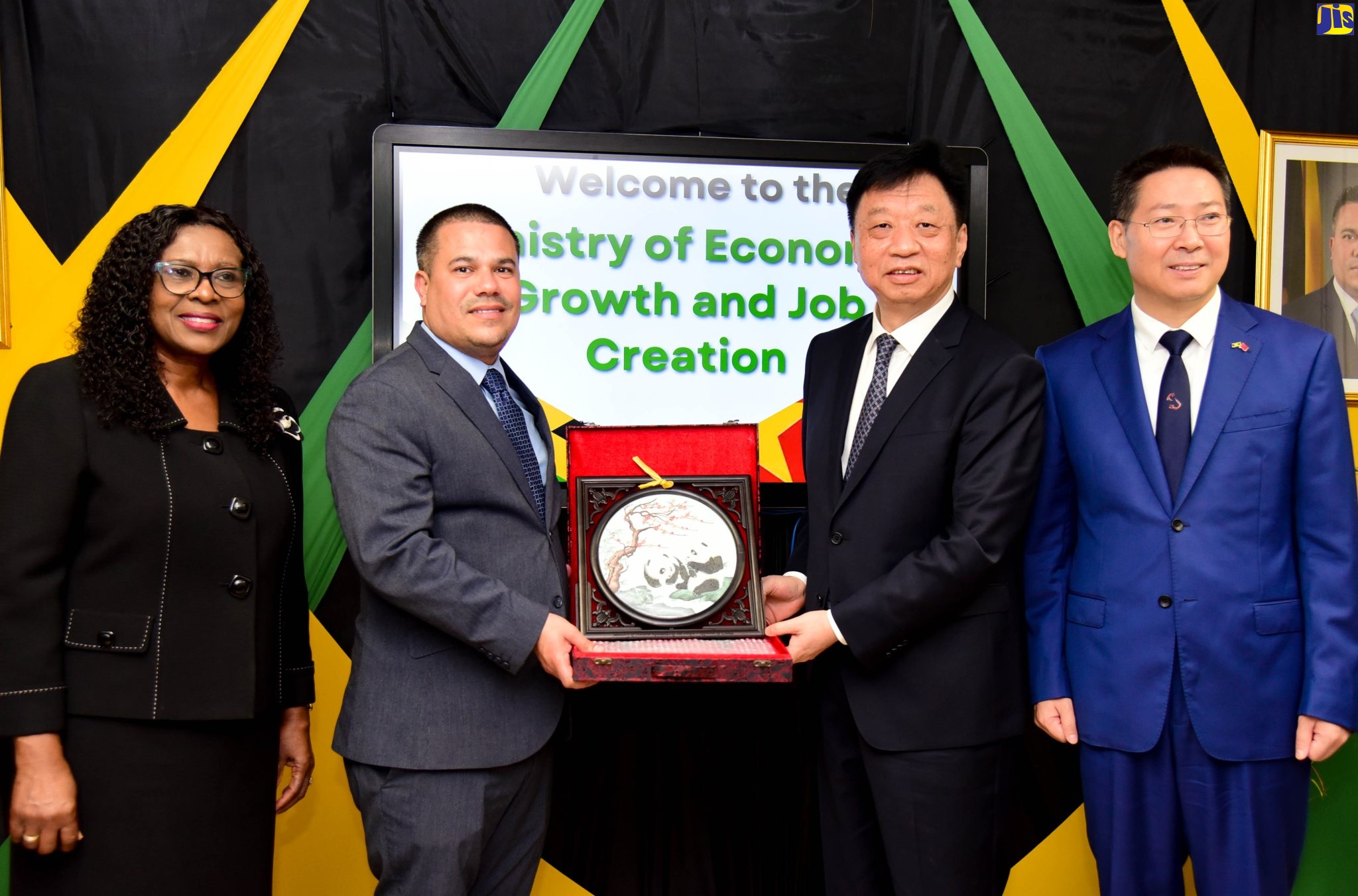 PHOTOS: Senator Matthew Samuda Receives Courtesy Call from China’s Natural Resources Vice Minister