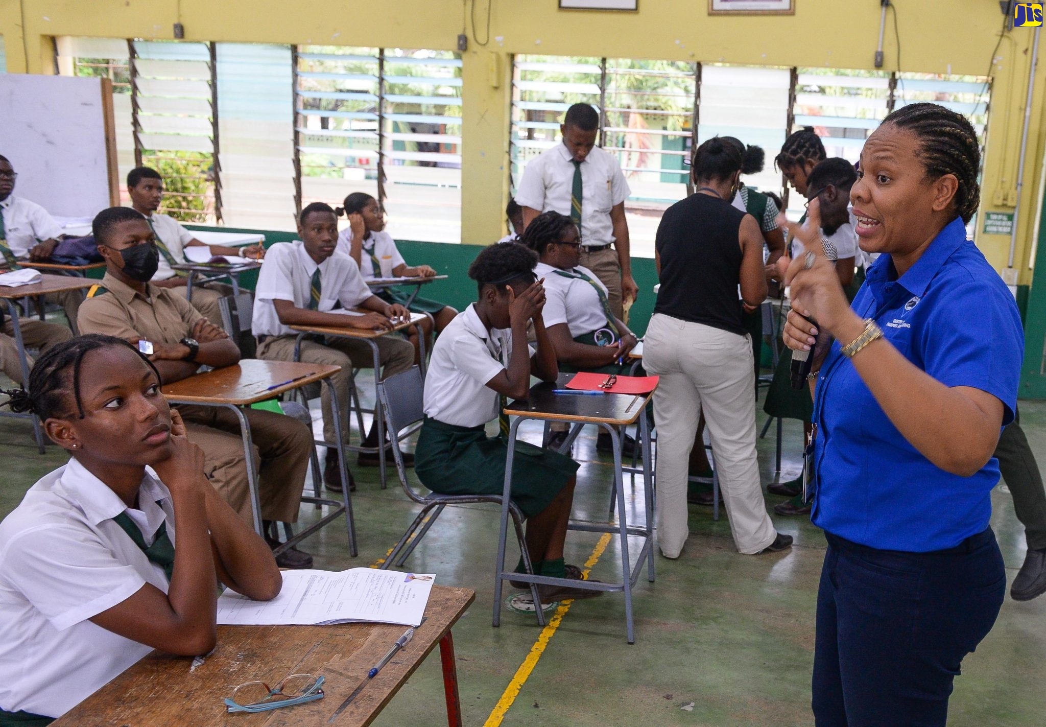 Teens Learning to be Safe Drivers