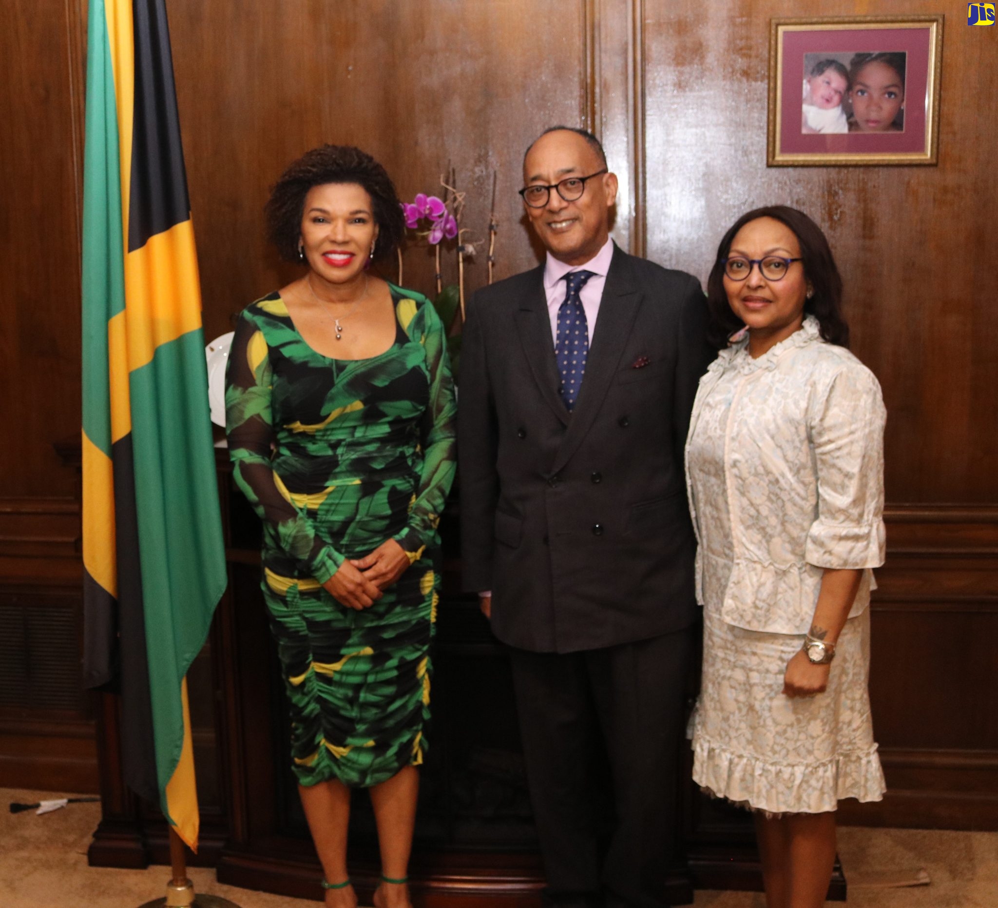PHOTOS: Ambassador Marks Hosts Dinner for Prince Ermias Sahle Selassie