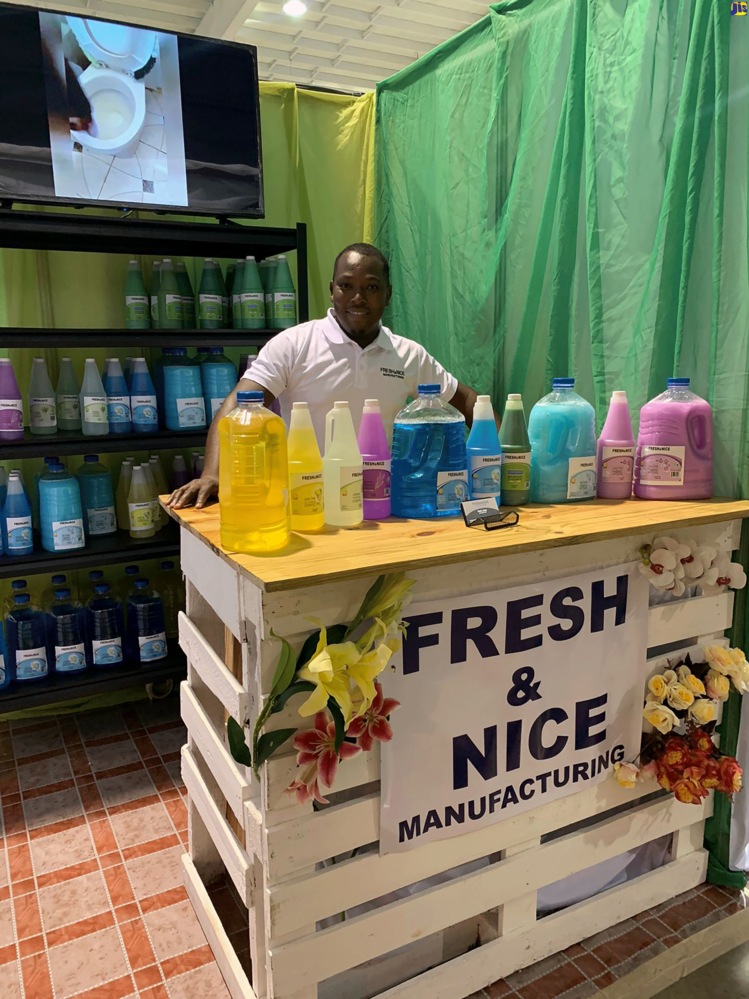 Household Cleaning Products Manufacturer Looking to Gain Foothold in Retail Market