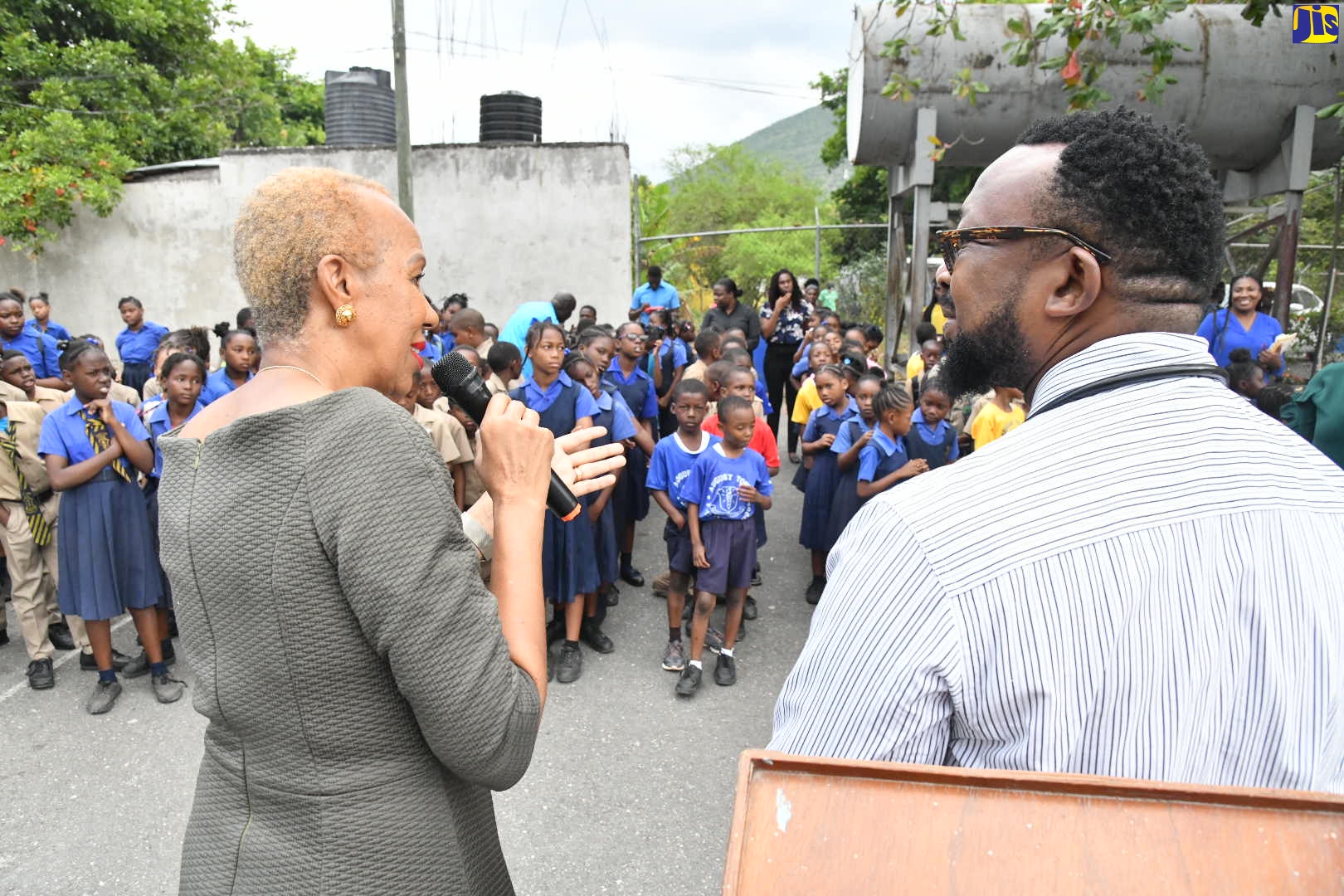 PHOTOS: Fully Bright Tour at August Town Primary