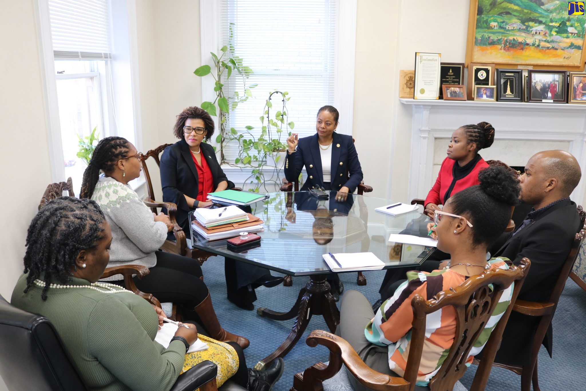 Minister of Legal and Constitutional Affairs, Hon. Marlene Malahoo Forte (centre), updates Jamaica’s Ambassador to the United States (US), Her Excellency Audrey P. Marks (third left) and members of the Embassy senior’s staff on the work towards abolishing the monarchy and establishing the Republic of Jamaica during a visit to the Embassy in Washington DC in March. All Jamaican diplomatic missions overseas will have a role to play in sensitising nationals abroad about the reform process, including the timelines being considered. 