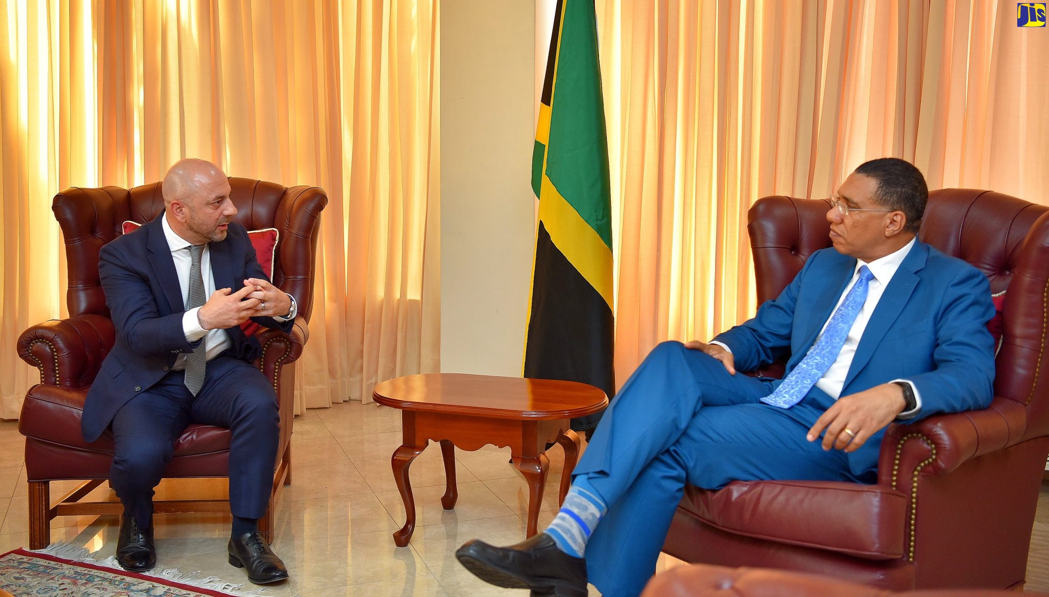 PHOTOS: PM Meets with Digicel’s Chief Executive Officer