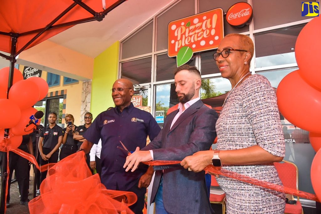 PHOTOS Ministers Aubyn Hill And Fayval Williams Attend Pizza Please