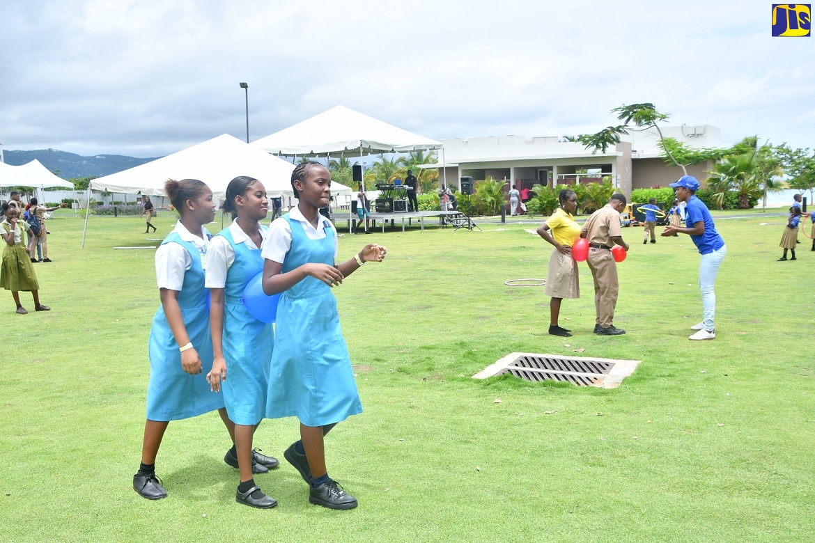 Students in the West Benefit from Mental Health Playday