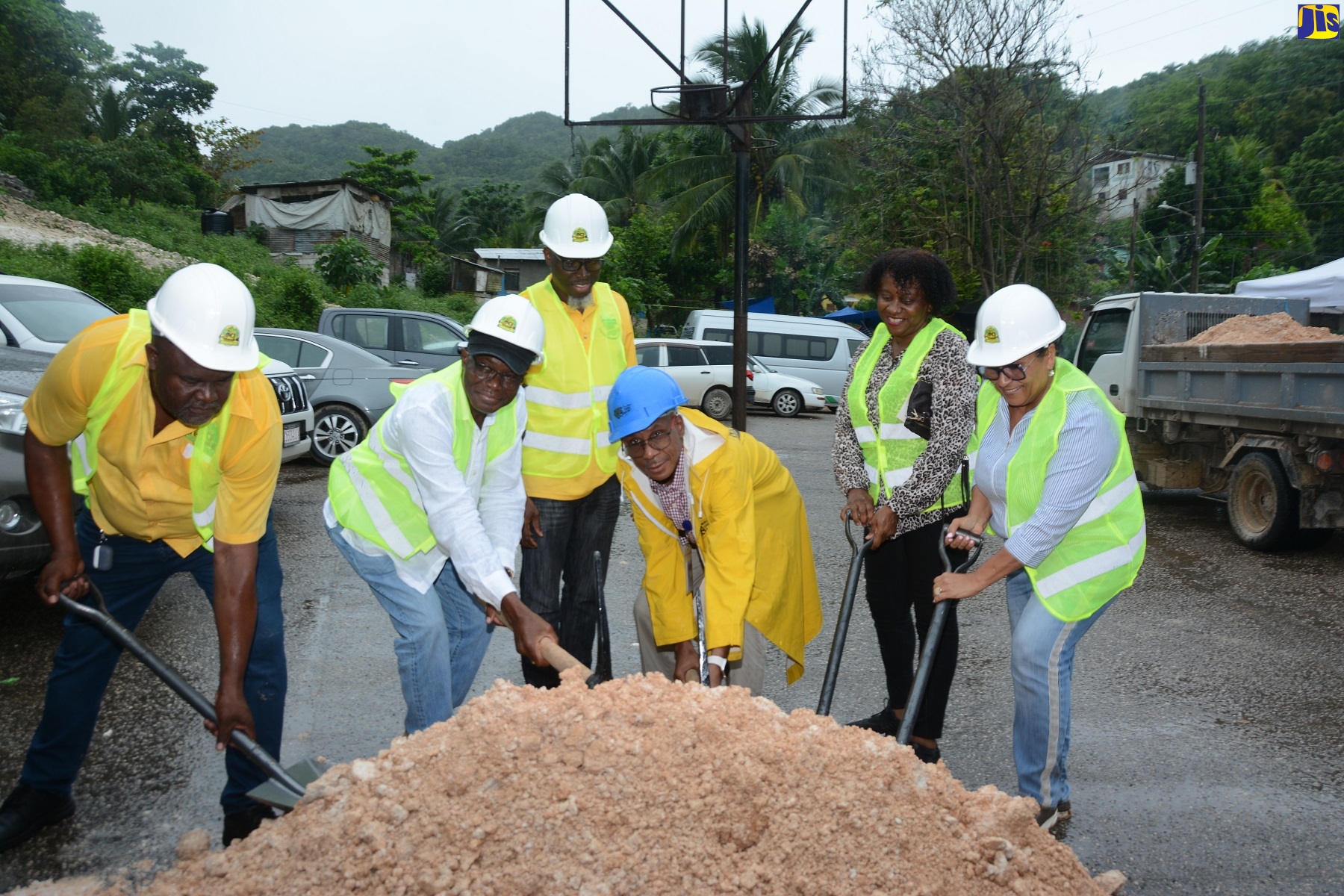 $400 Million Jackson Town to Ulster Spring Road Rehabilitation Project Underway